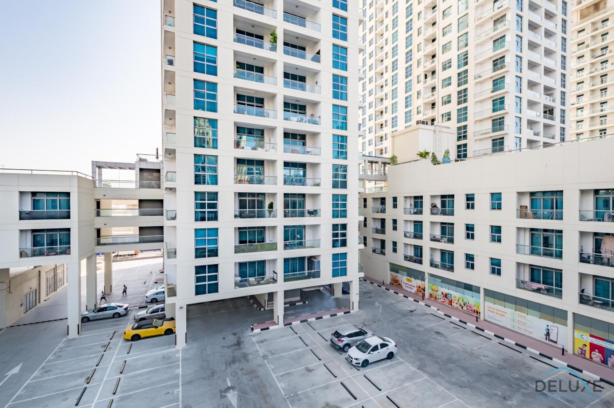 Captivating 1br At Dec Towers Marina By Deluxe Homes Apartment Dubai