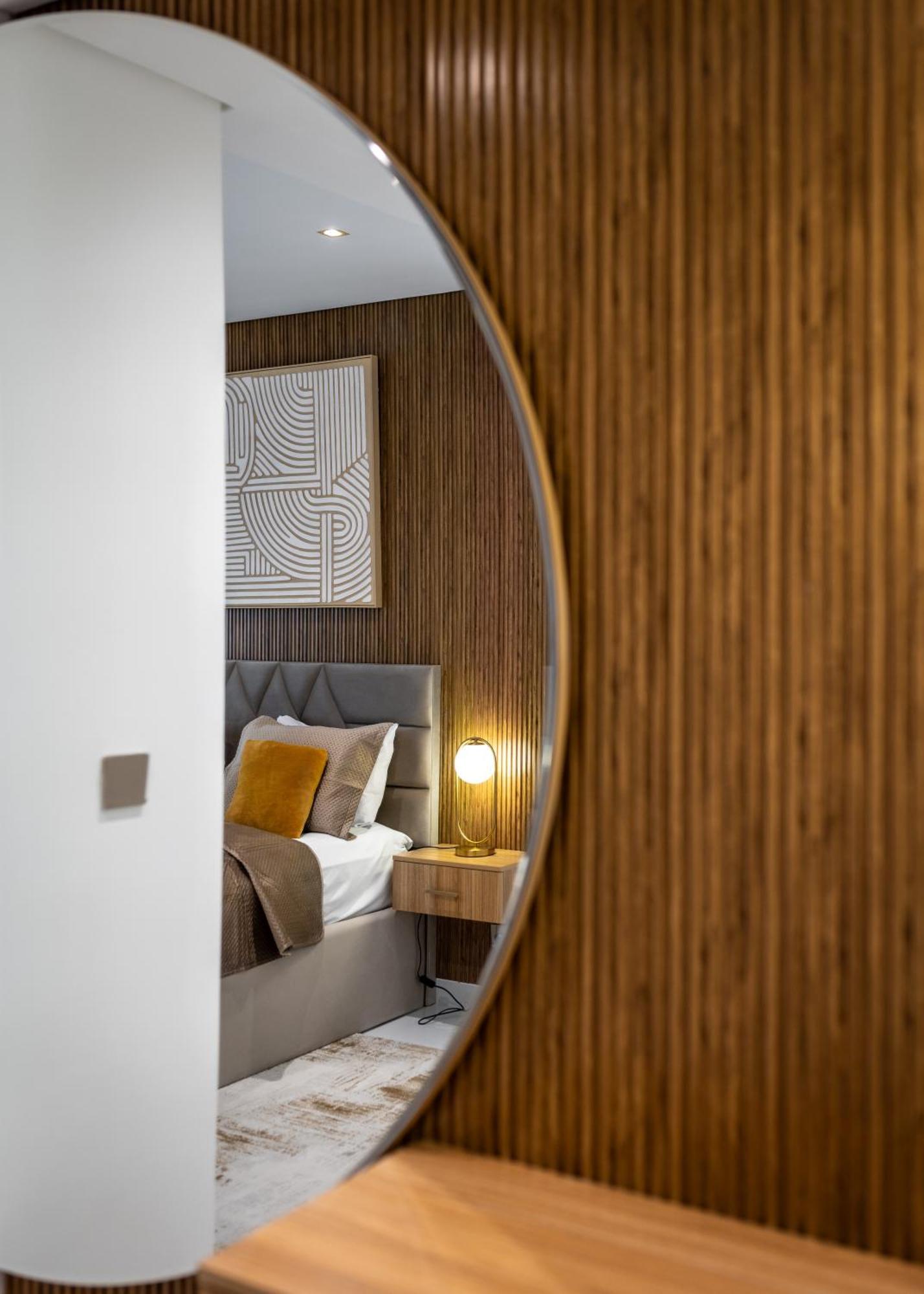 Eden's Homes & - Anantara The Palm Residences
