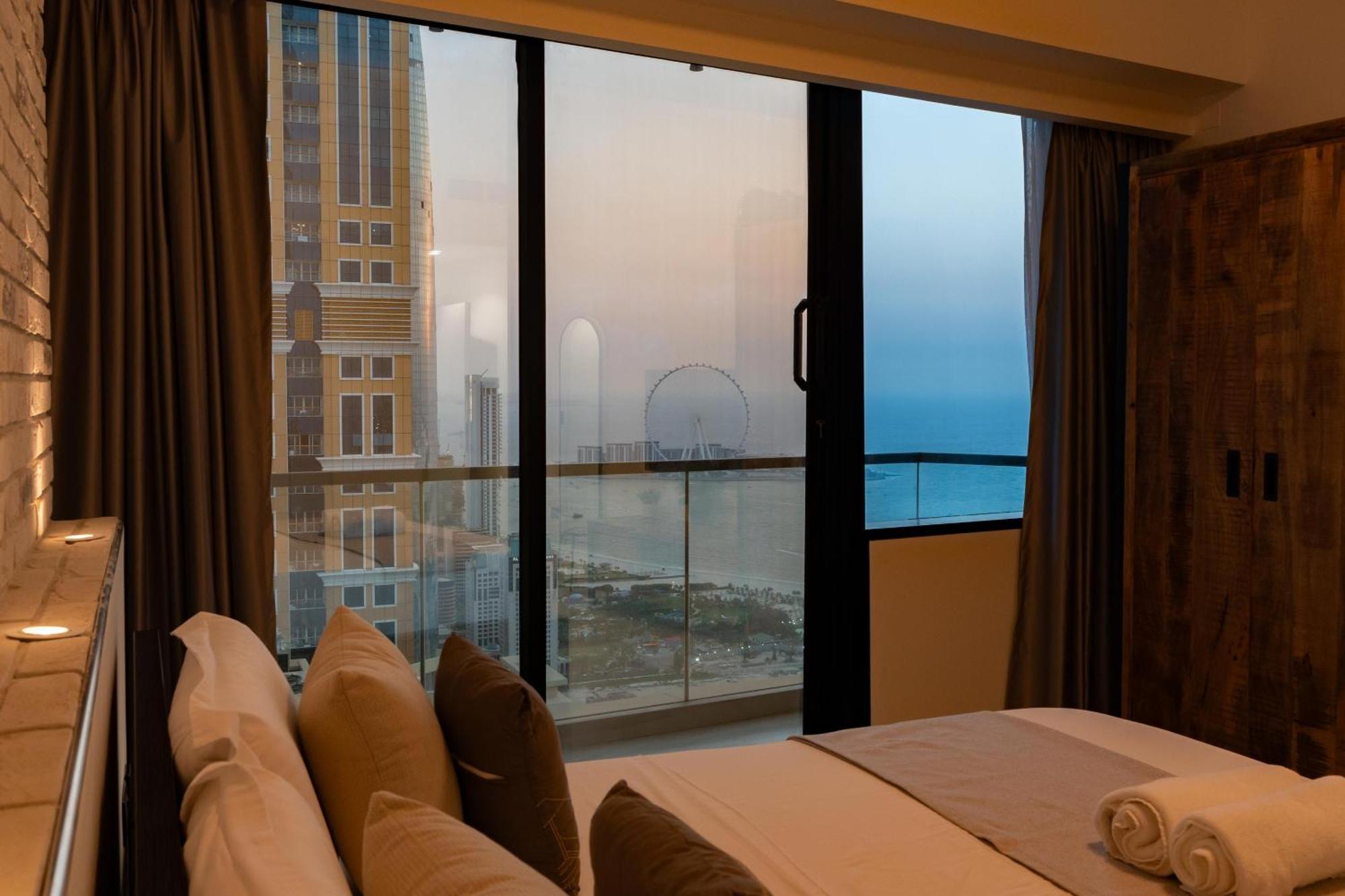 The Luxe Marina Experience - Stylish 2br With Sweeping Balcony Views For Total Relaxation Apartment *
