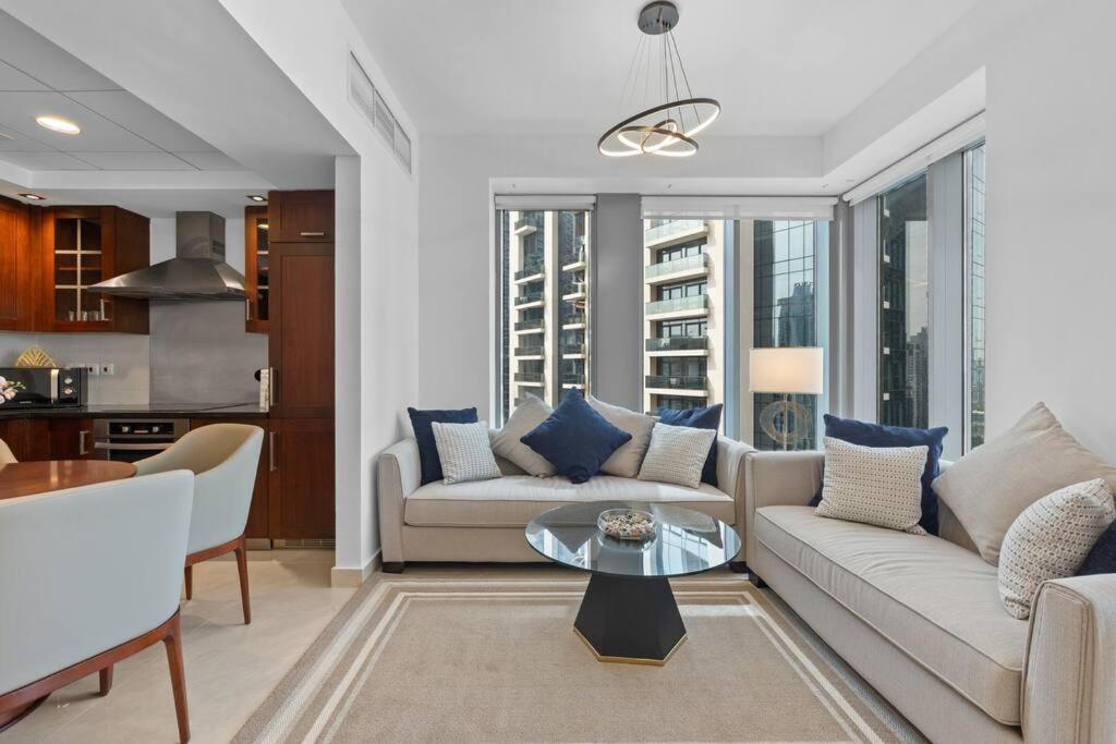 Bellavista - 29 Blvd - 2 Bedroom Fabulous Fountain View Apartment