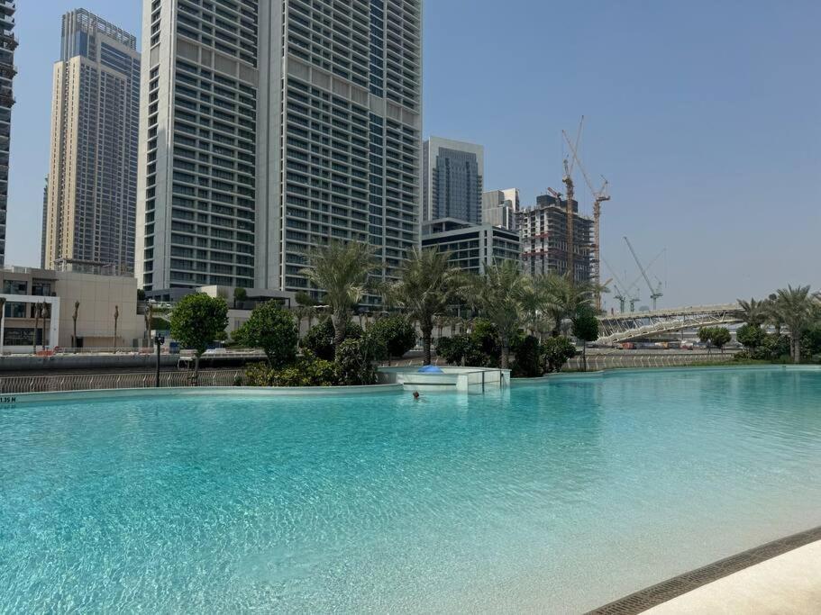 Luxury Living 2 Bedroom In Creek Harbour Apartment