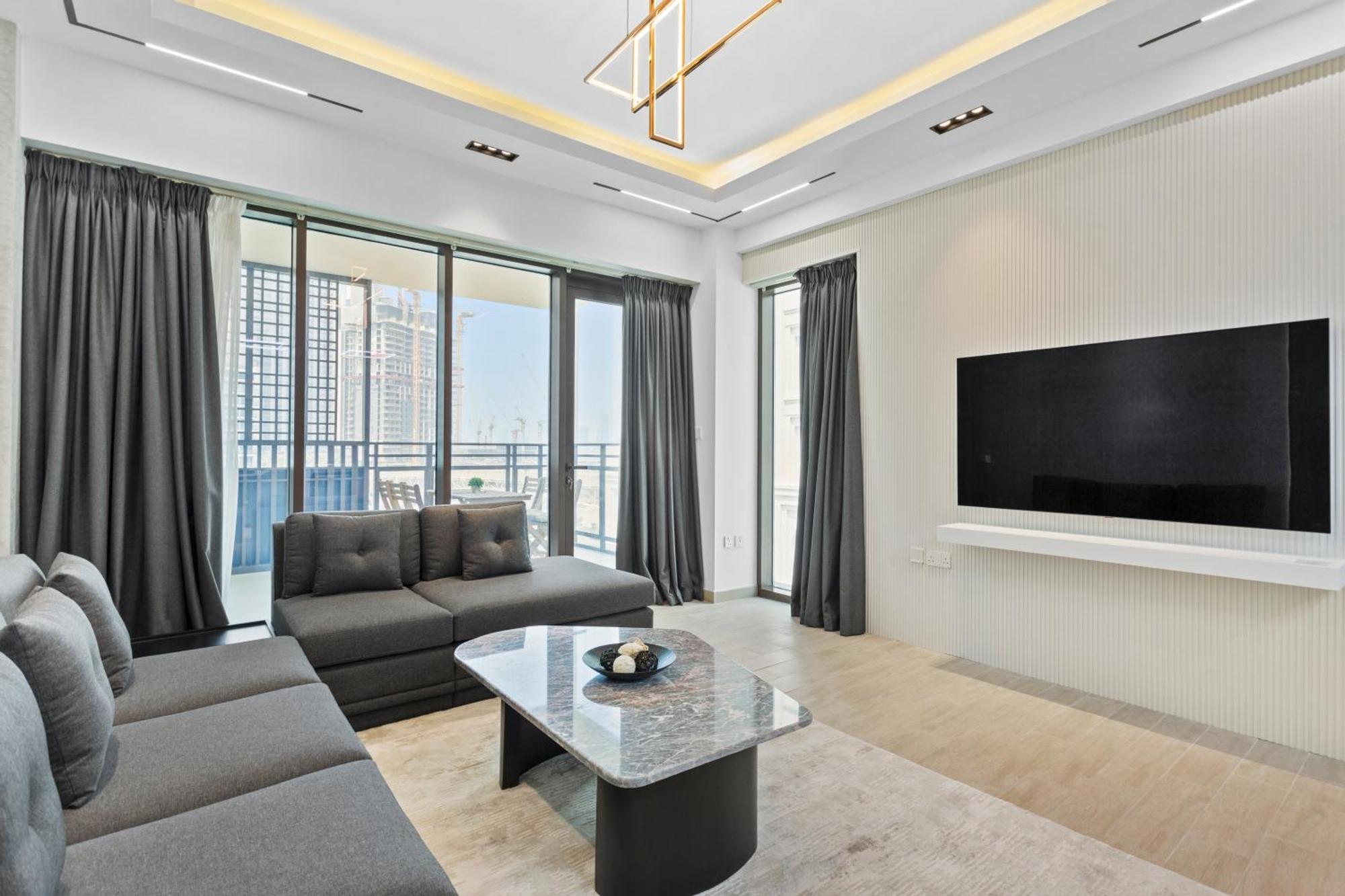 Apartment Luxury Living 2 Bedroom In Creek Harbour