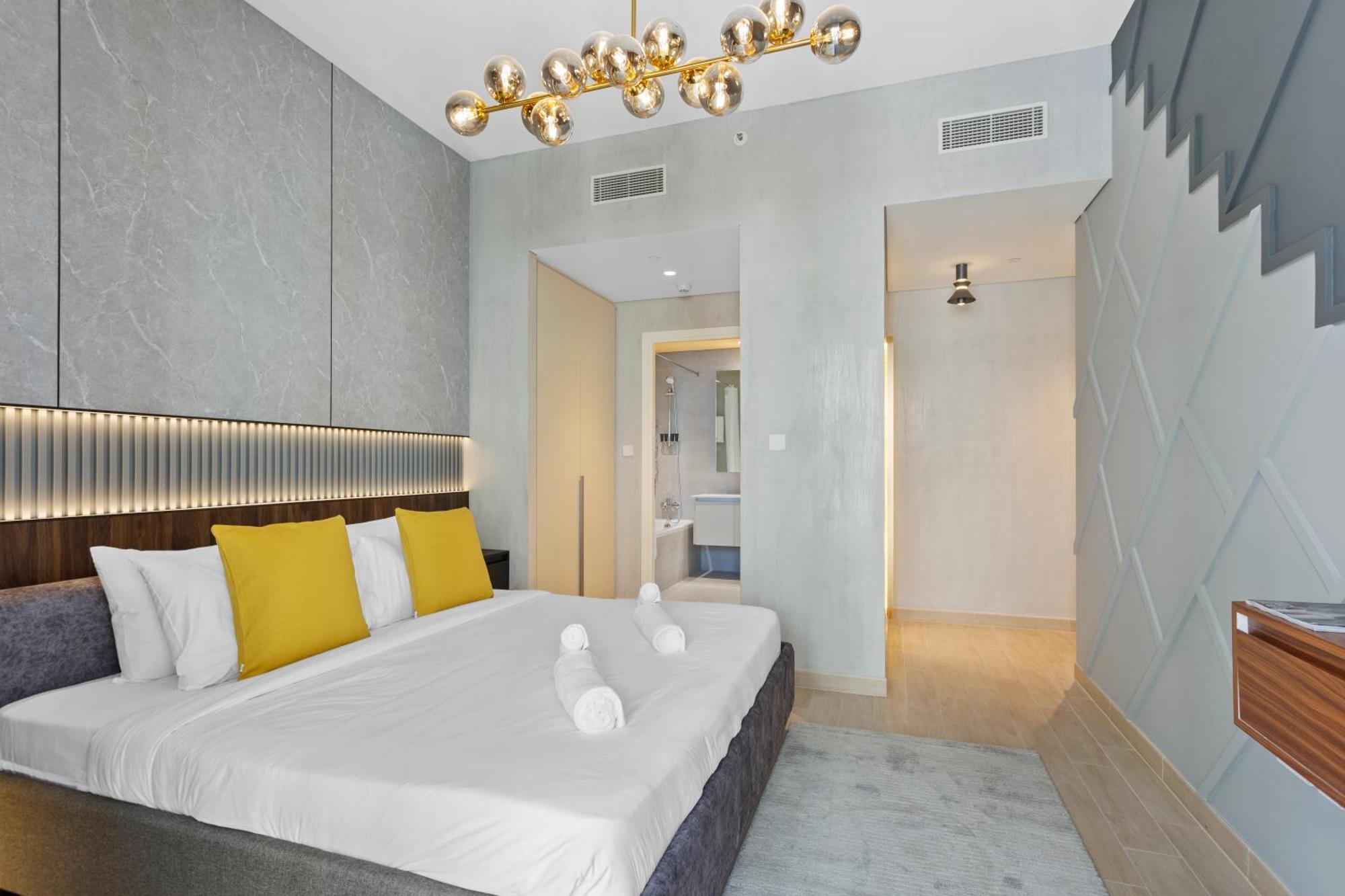 Luxury Living 2 Bedroom In Creek Harbour Dubai