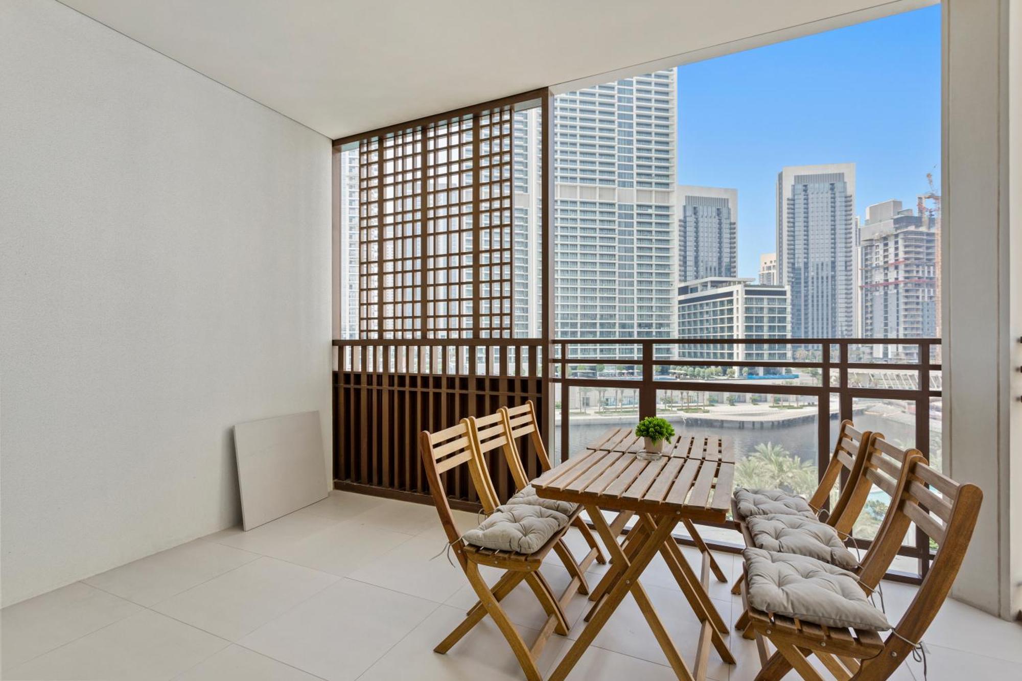 Apartment Luxury Living 2 Bedroom In Creek Harbour Dubai