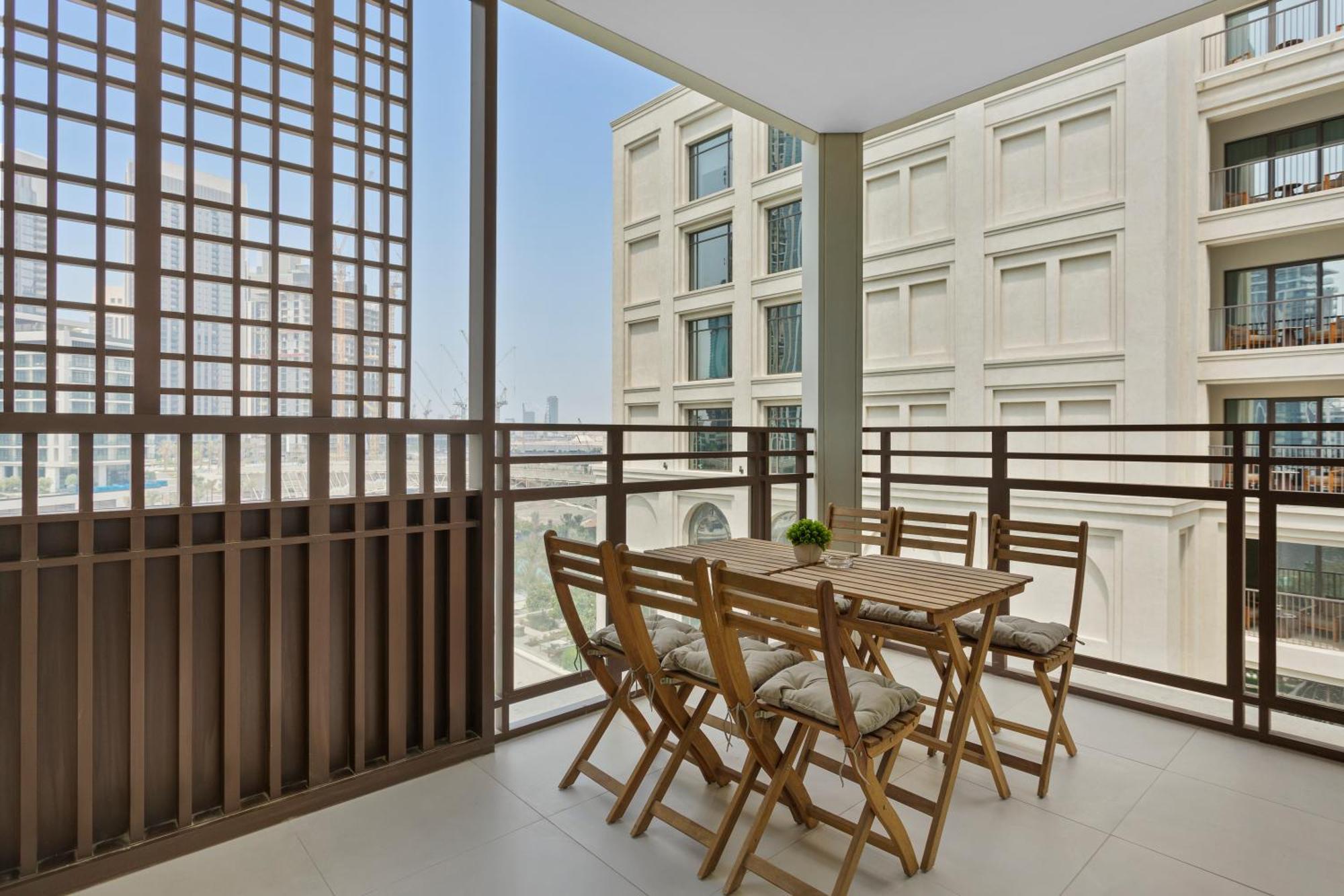Apartment Luxury Living 2 Bedroom In Creek Harbour