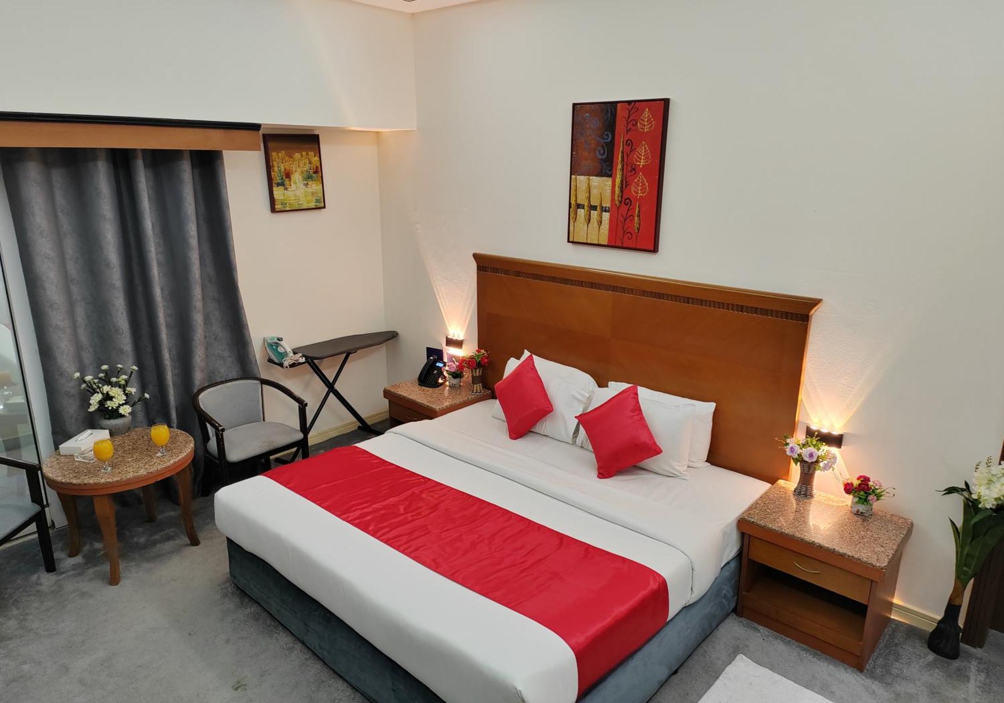 Hotel Le Paradise Palace