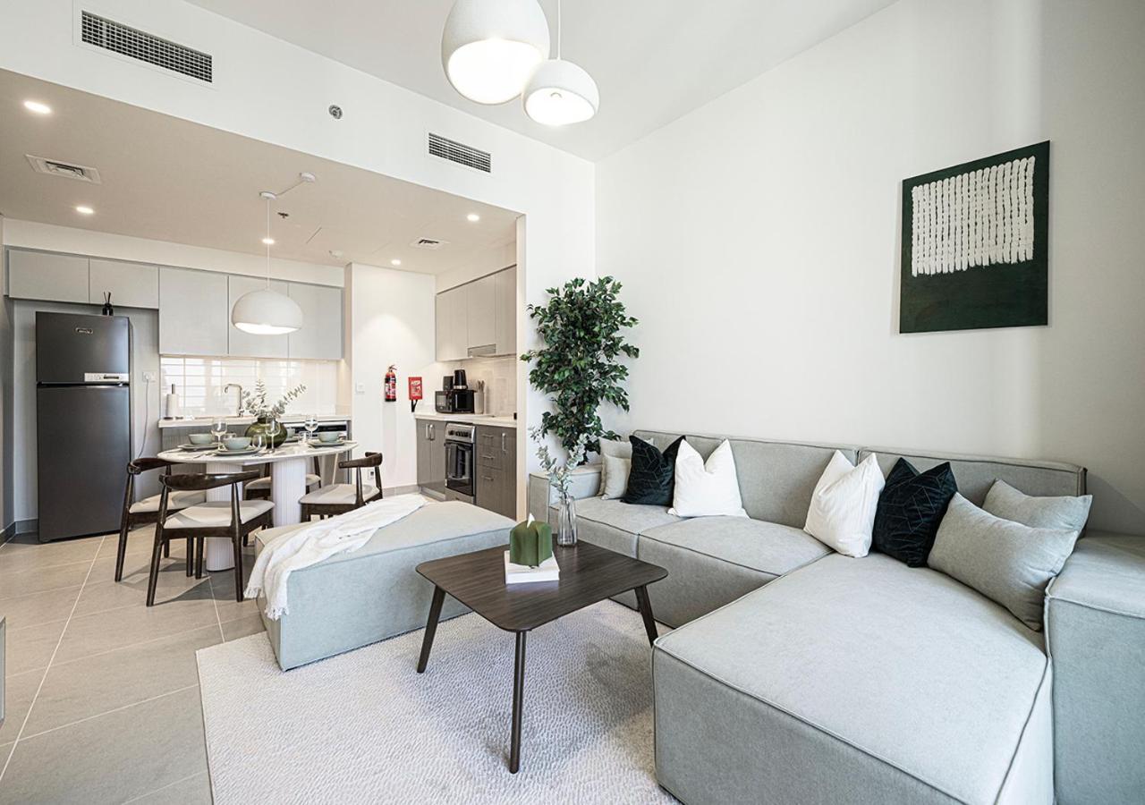 Apartment Kinfolk Homes - 5-star Family Stay, 8 Minutes Walk To Mall & Burj Khalifa
