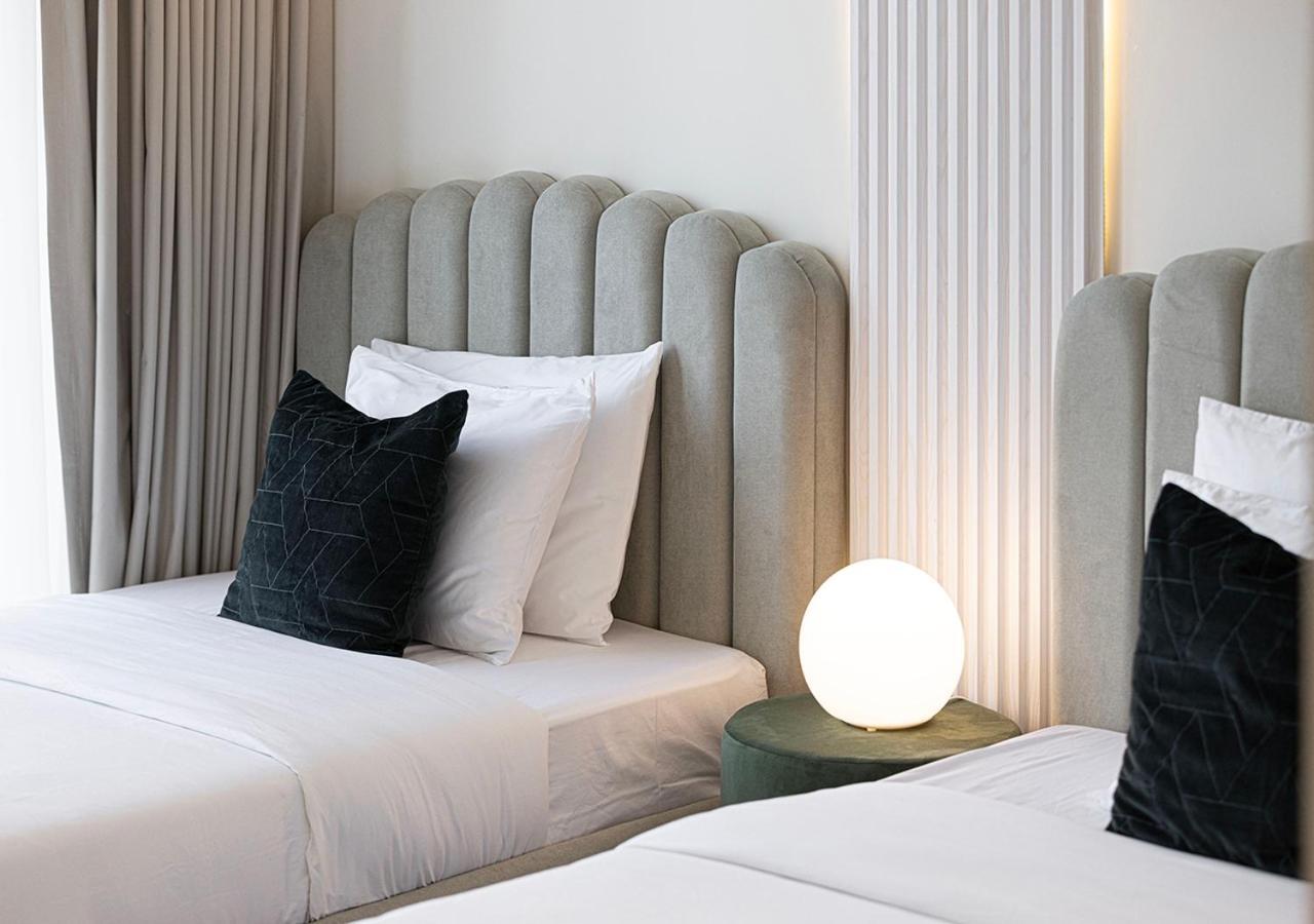 Kinfolk Homes - 5-star Family Stay, 8 Minutes Walk To Mall & Burj Khalifa *