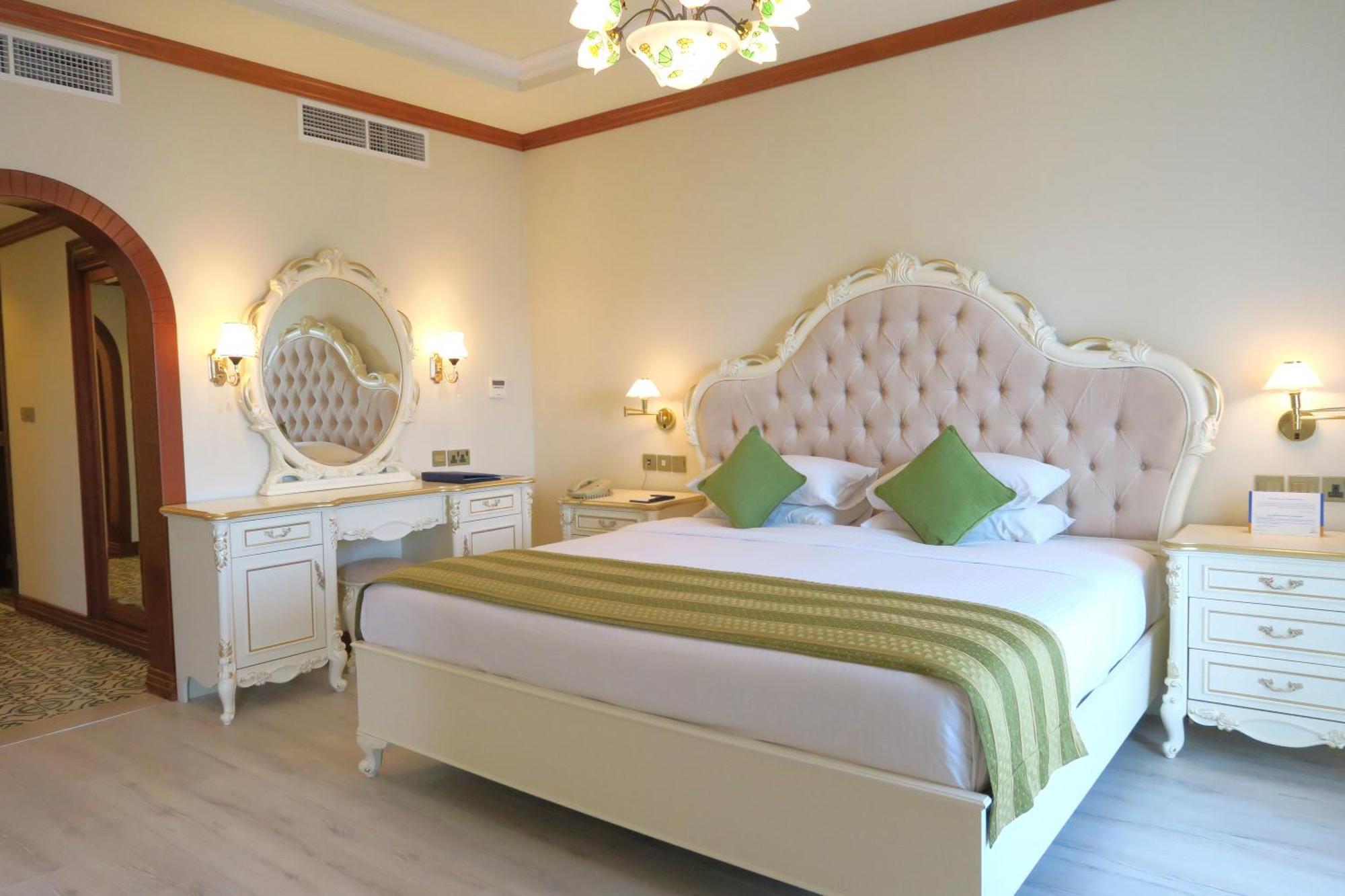 Riviera 4*