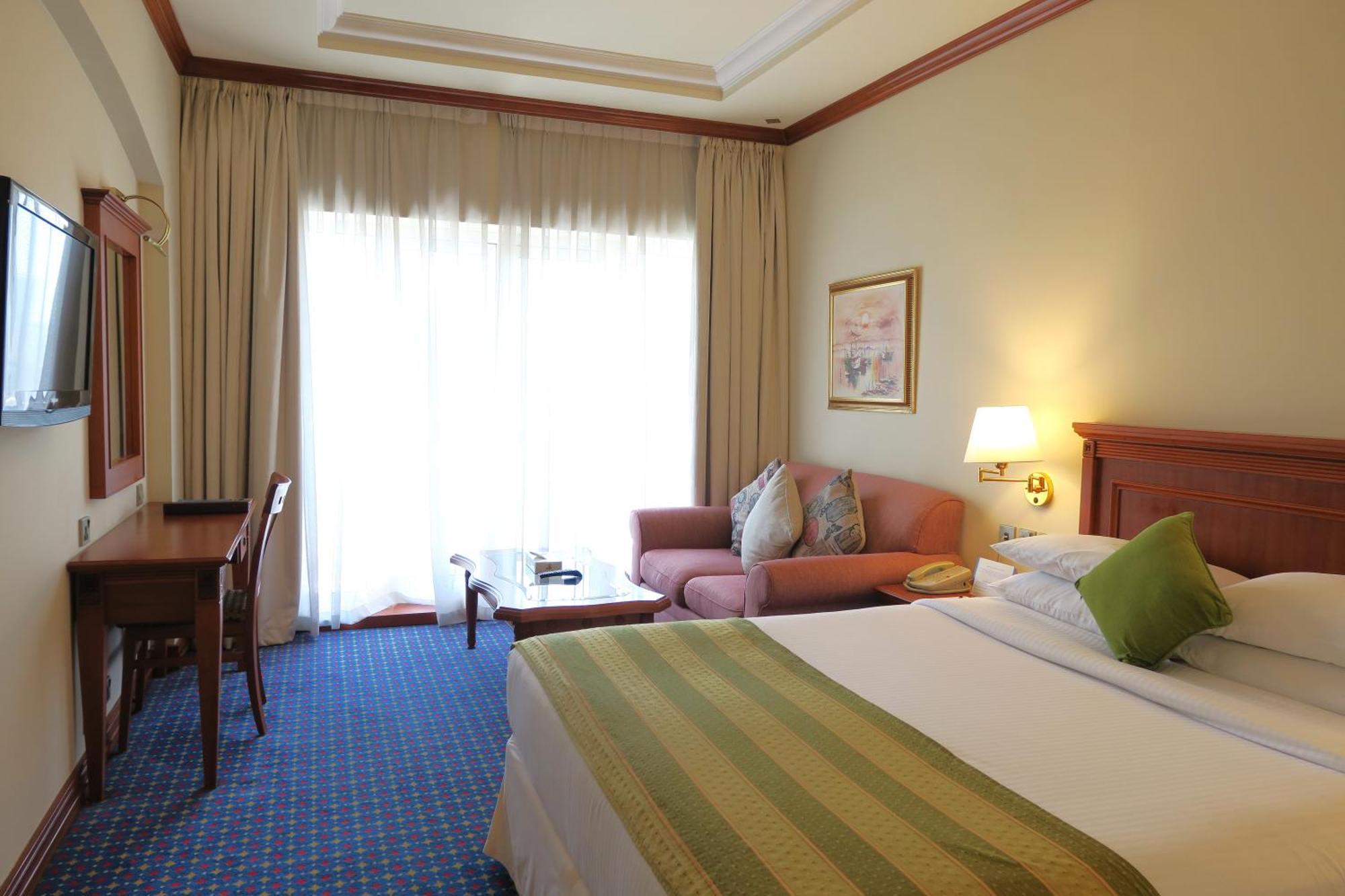 Hotel Riviera 4*