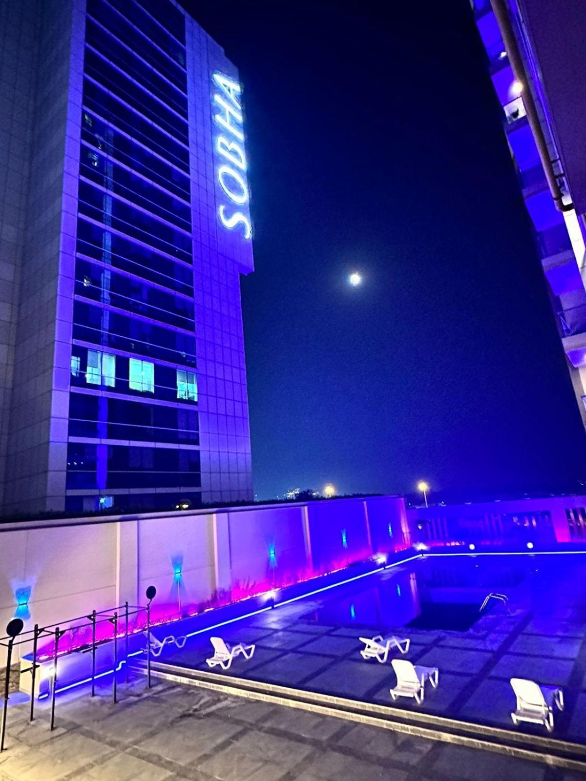 Capsule In Business Bay Near Downtown