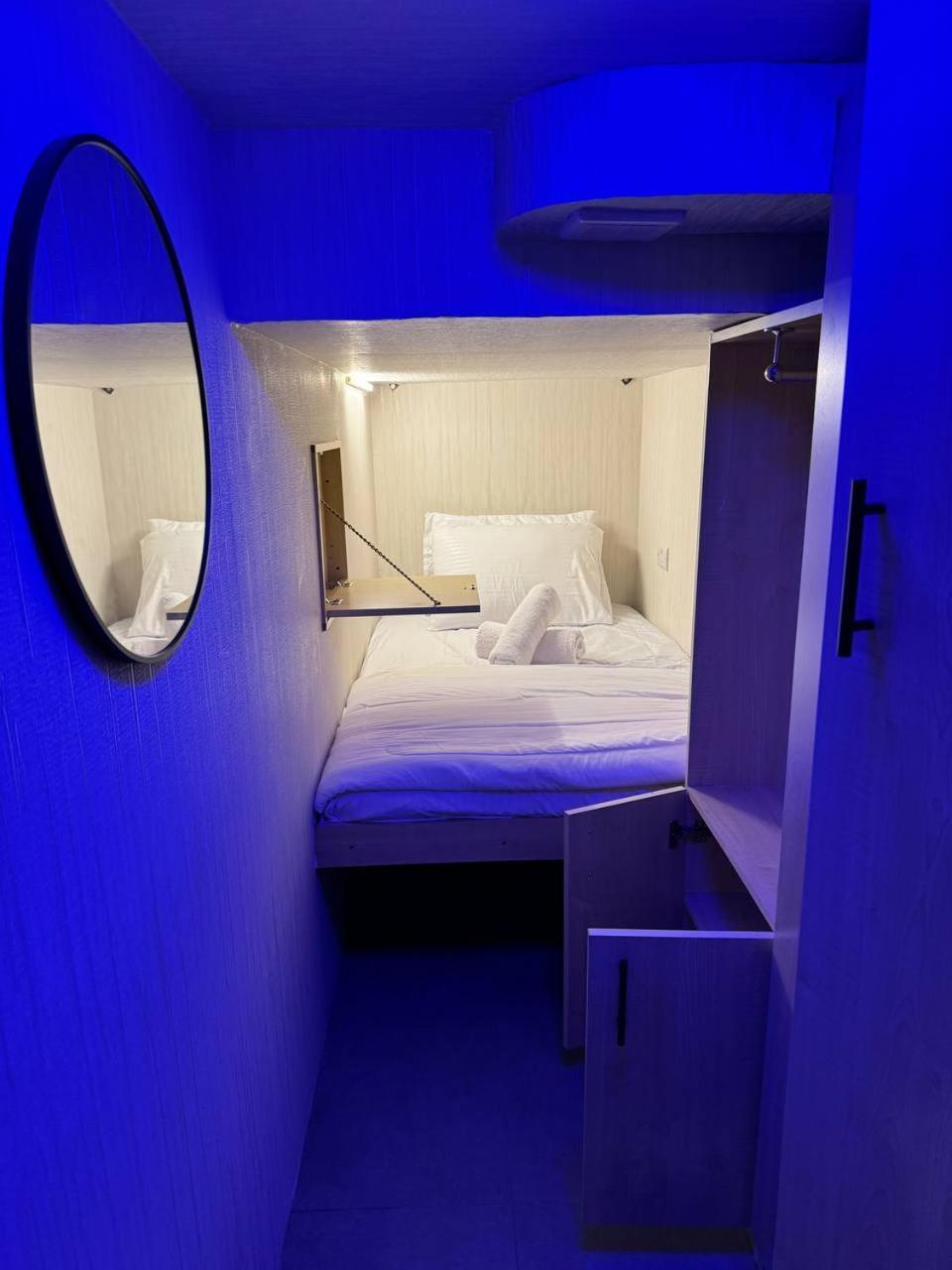 Capsule In Business Bay Near Downtown Dubai