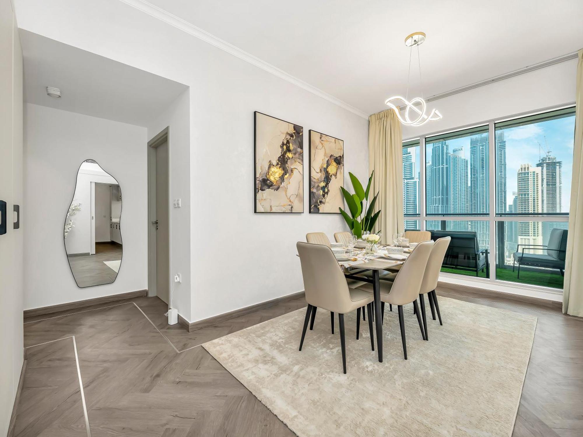 Luxe 4 Bedroom I Burj Khalifa & Fountain Views I Free Gym, Pool, Parking, Wi-fi And Ps5 I By Skyline Serenity Apartamento *