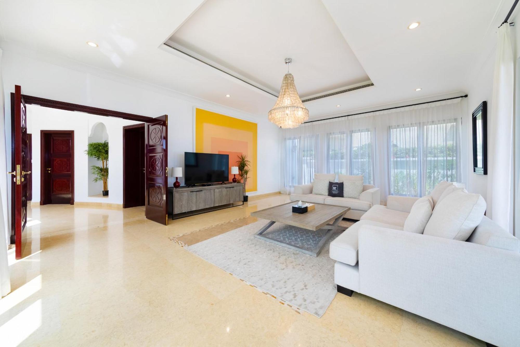 Frond K, Beachfront Signature Villas, Palm Jumeirah - Mint *