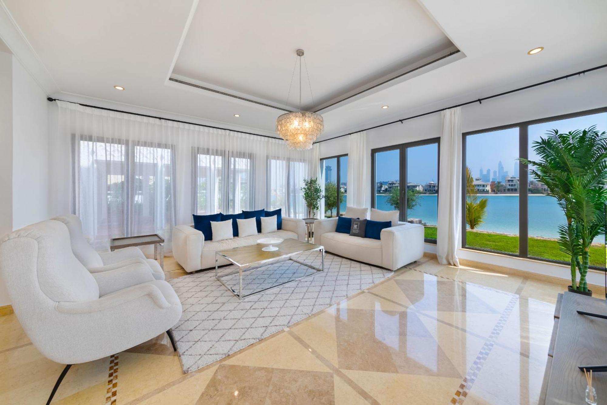 Frond K, Beachfront Signature Villas, Palm Jumeirah - Mint *