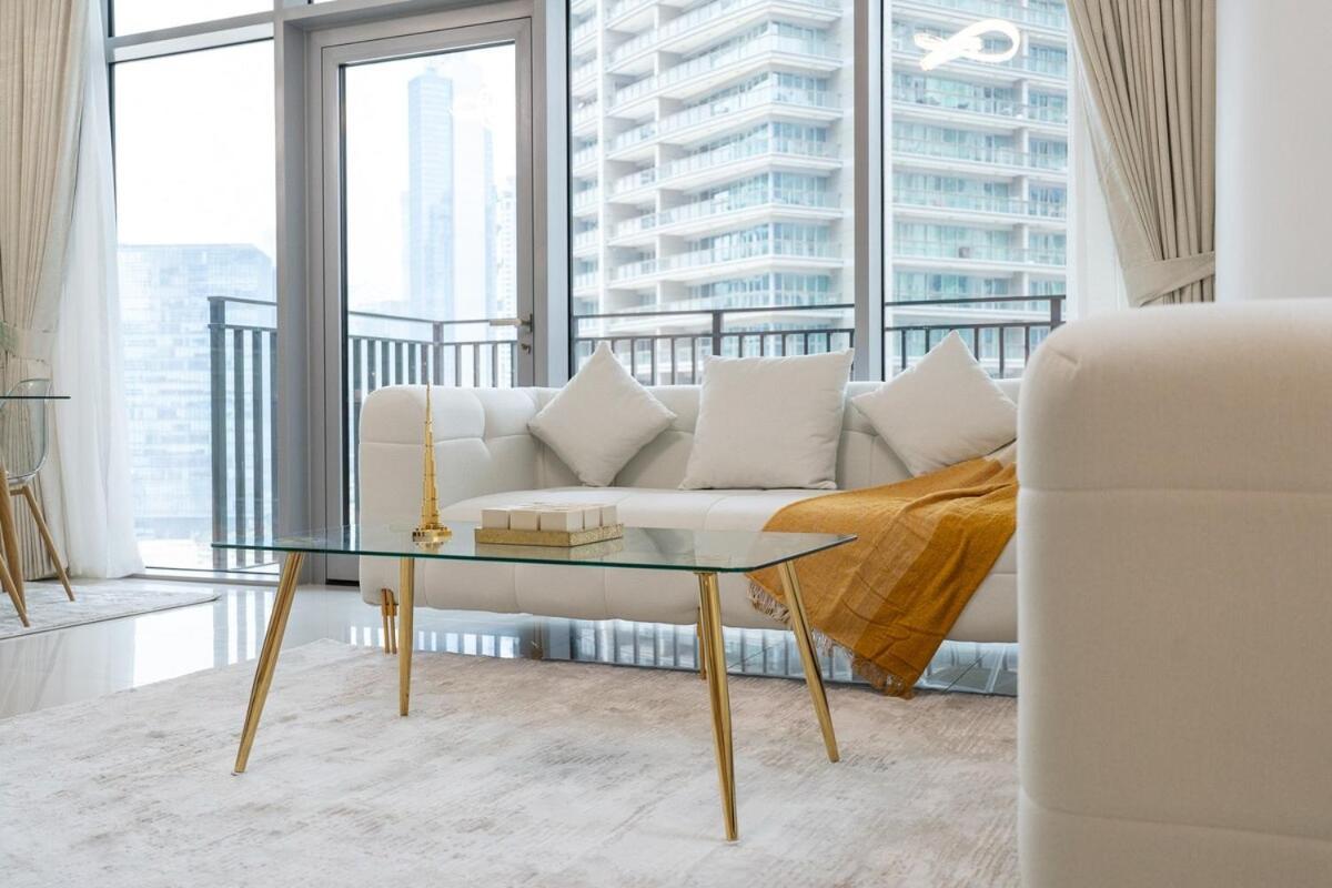 Bright And Chic 2-bedrooms In Downtown Near Burj Khalifa And Mall! Apartment *