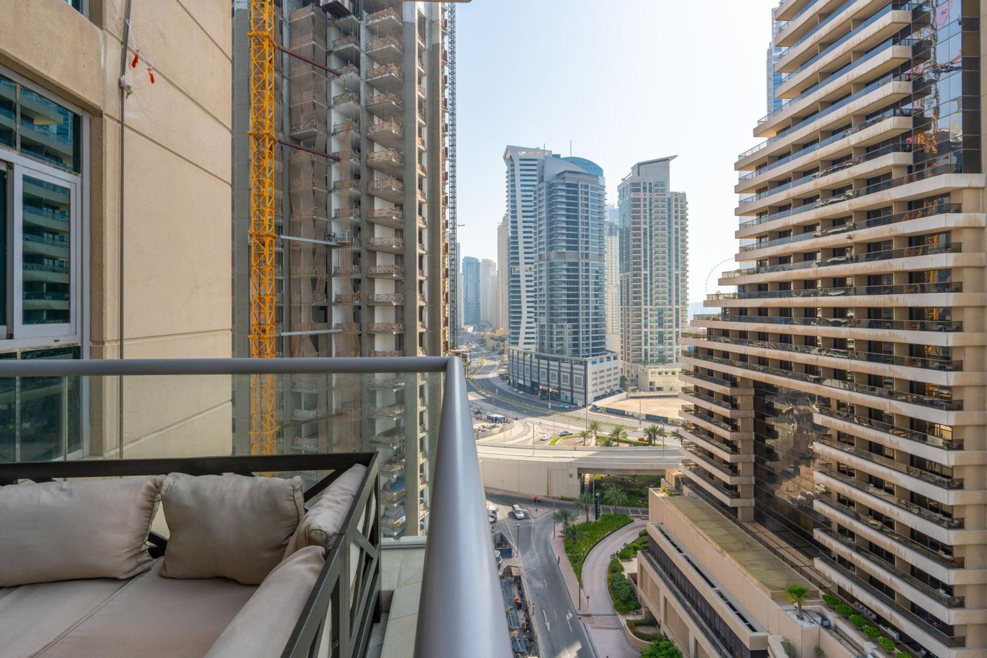 Vacay Lettings -2 Bed Iris Blue Marina Dubai
