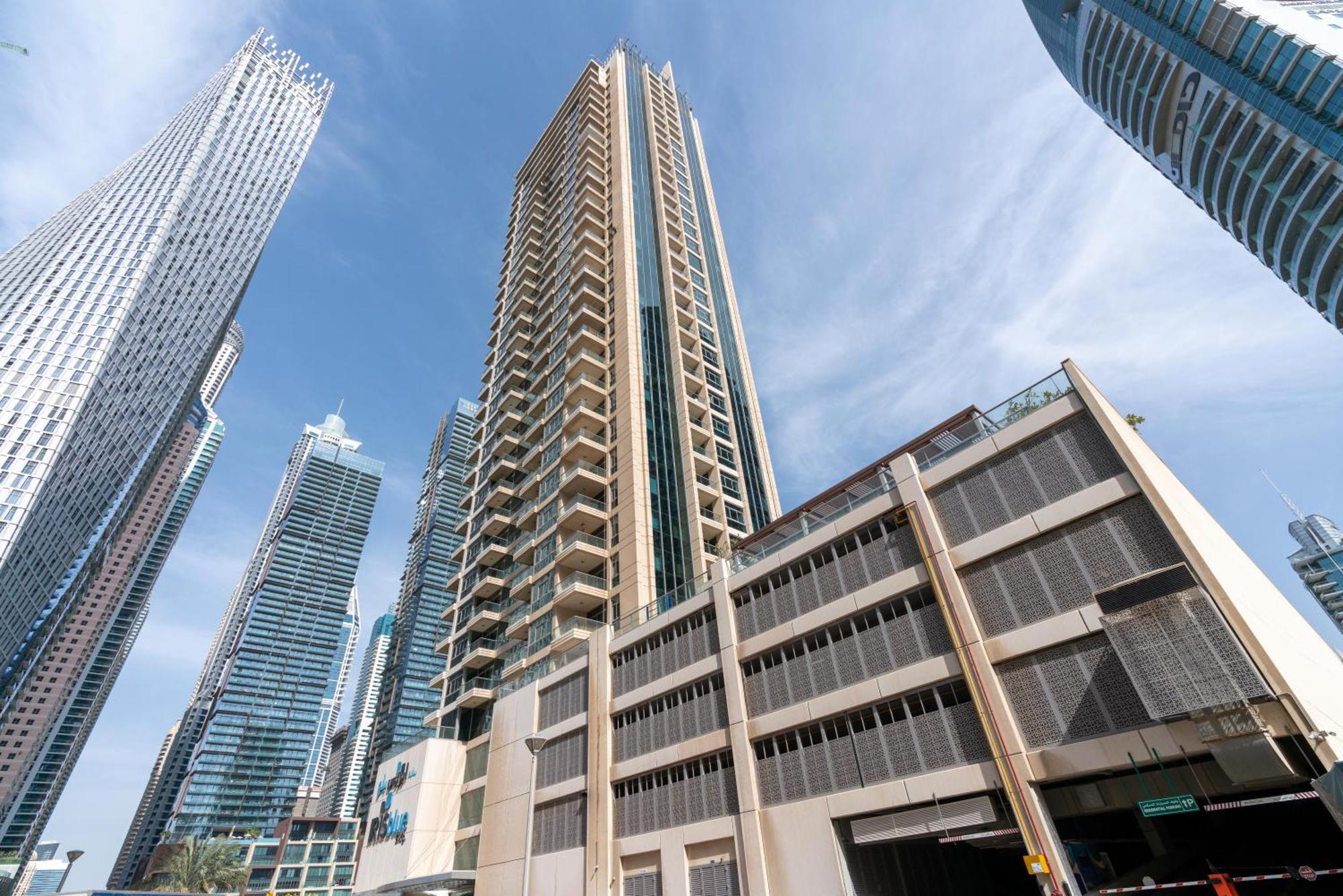 Vacay Lettings -2 Bed Iris Blue Marina Dubai