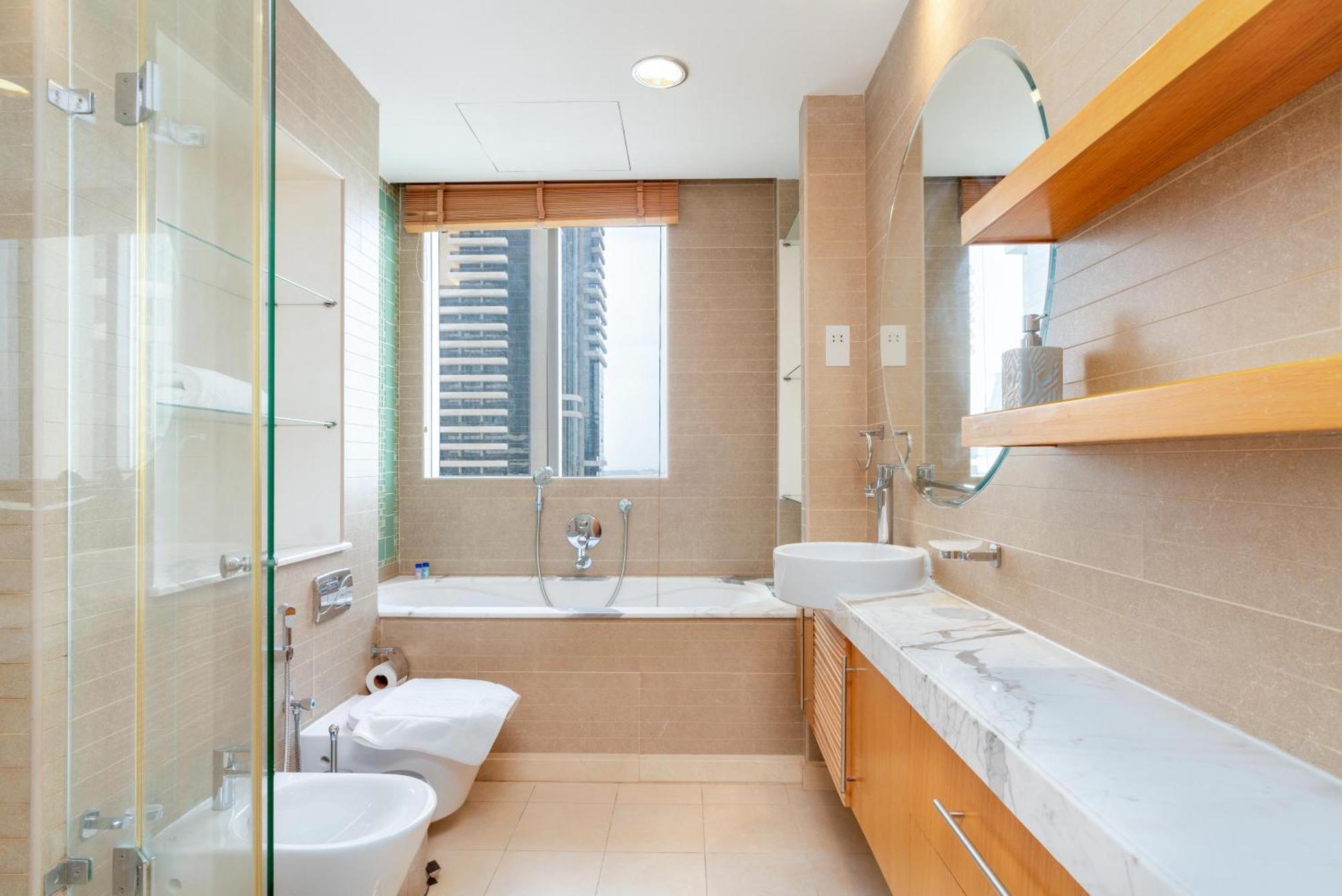 Vacay Lettings -2 Bed Iris Blue Marina Dubai