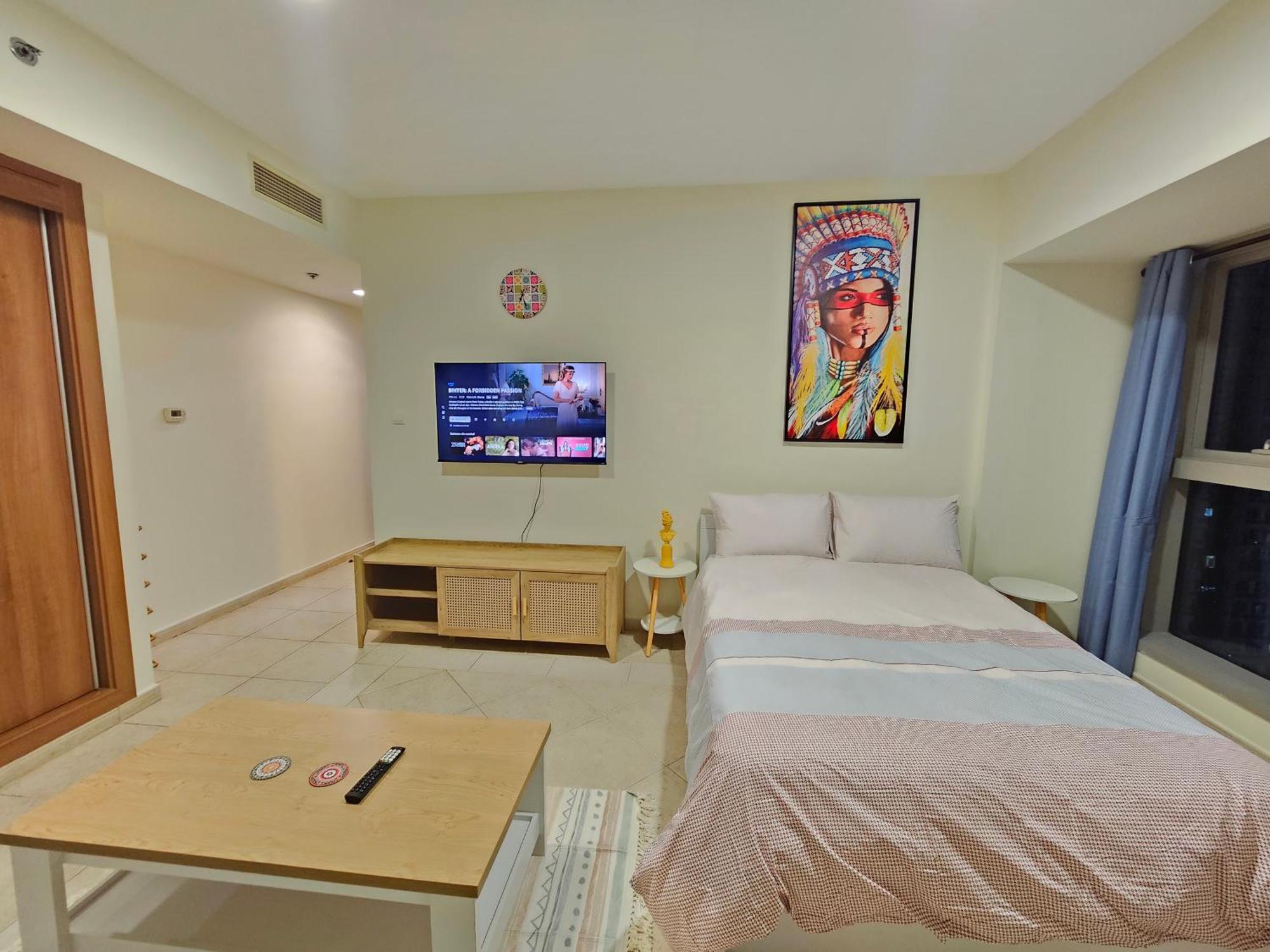 Super Host At Highest Residential Tower In The World, Private In A Shared *