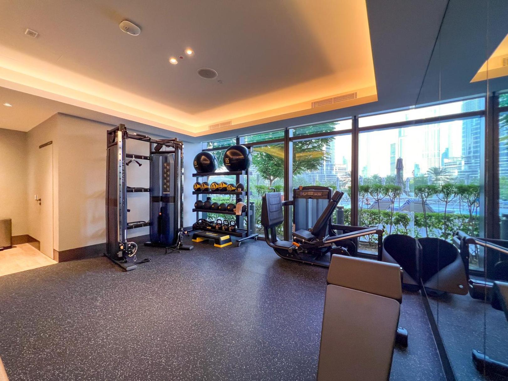 Downtown Luxury, The Address Opera Residences, 2br Burj View Dubai