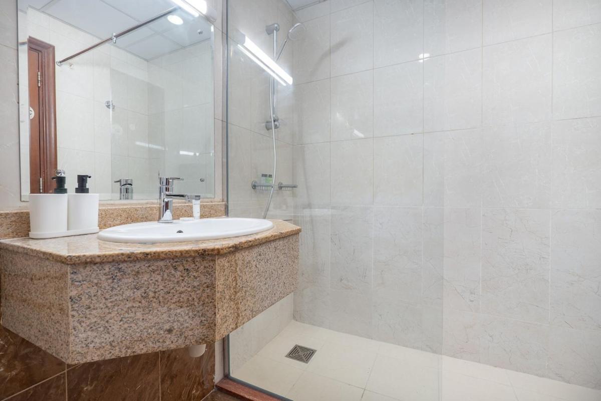 Modern Aesthetic 1-bedroom With Exudes Warmth And Style In Jlt! *