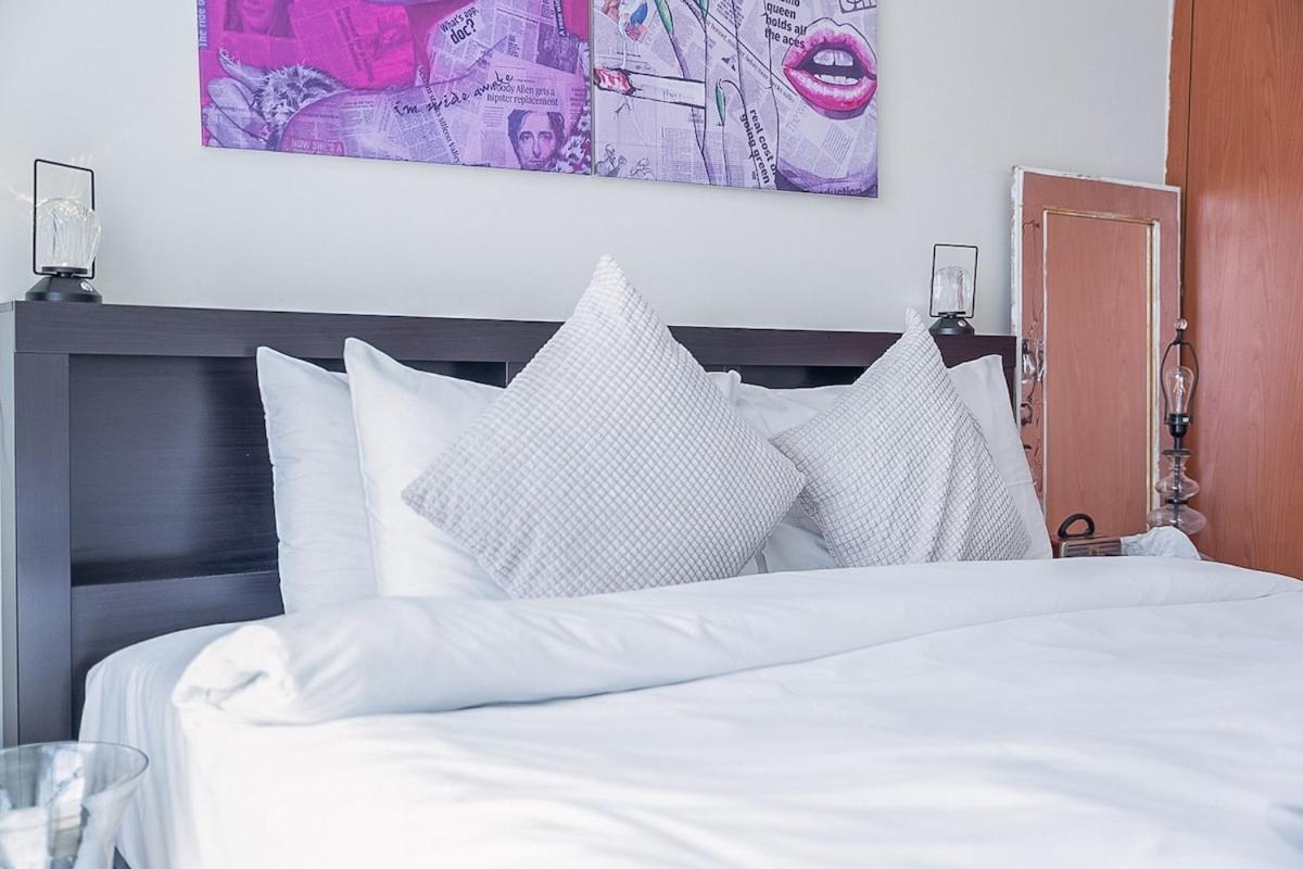 Apartment Modern Aesthetic 1-bedroom With Exudes Warmth And Style In Jlt! *