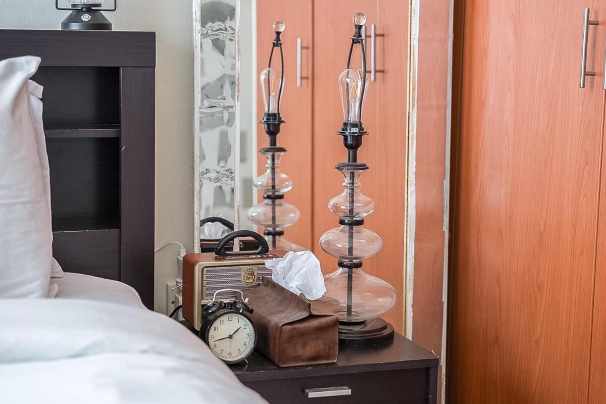 Apartment Modern Aesthetic 1-bedroom With Exudes Warmth And Style In Jlt! *