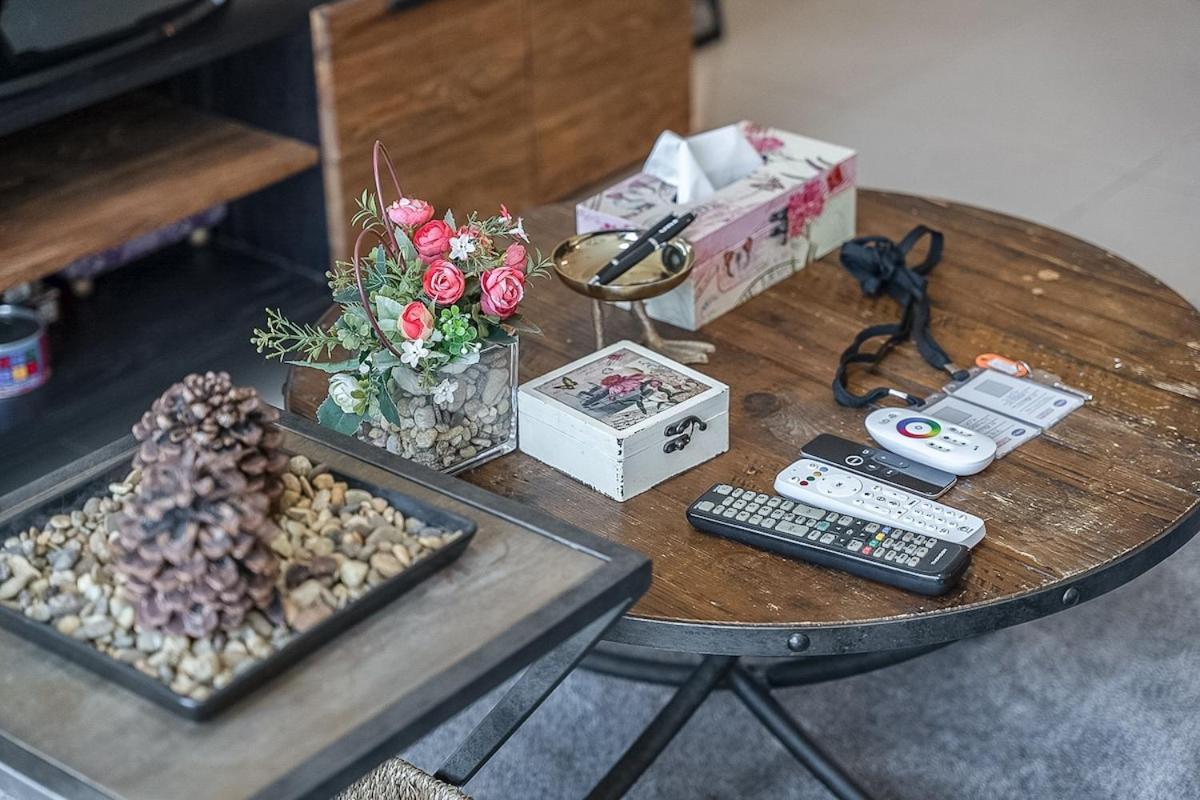 Modern Aesthetic 1-bedroom With Exudes Warmth And Style In Jlt! Apartment Dubai