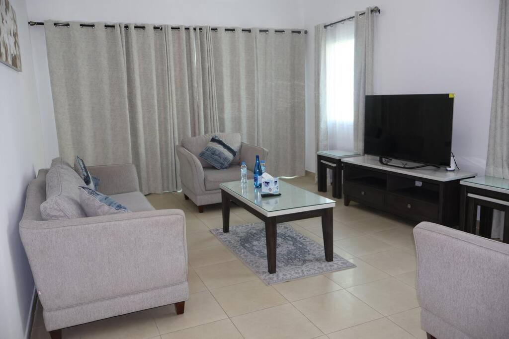 2 Bedroom With Huge Garden * Dubai
