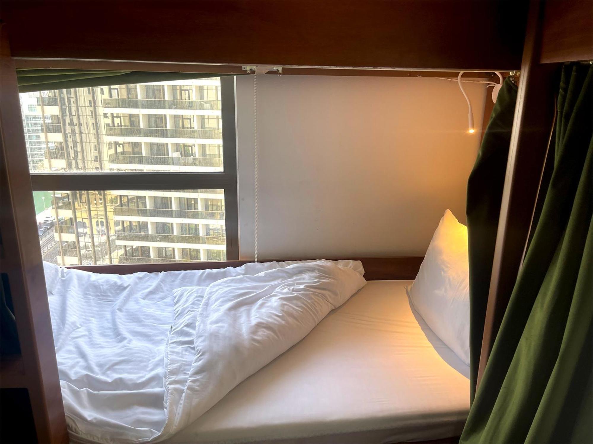 Royal Beach Residences Albergue *