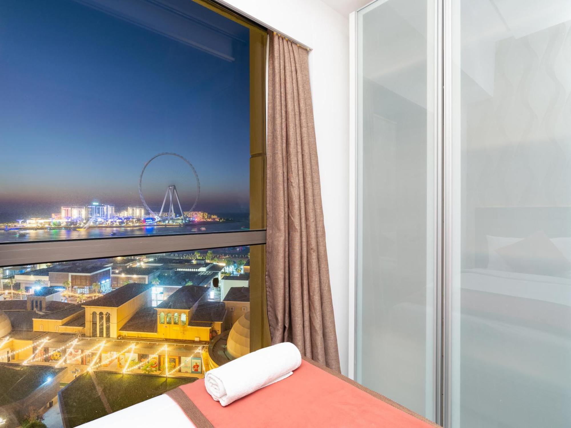 Jbr Walk 2 Bedrooms Front Sea Apartment Dubai
