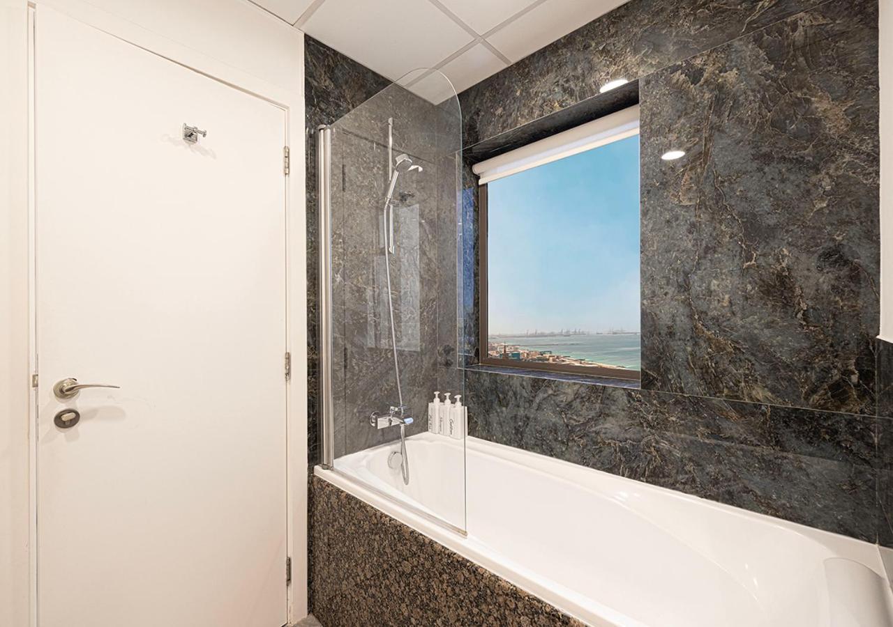 Apartment Luxury Beachfront 2bd Apt, Shams, Jbr Dubai