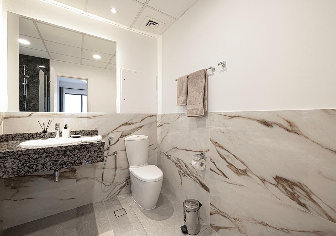 Apartment Luxury Beachfront 2bd Apt, Shams, Jbr Dubai