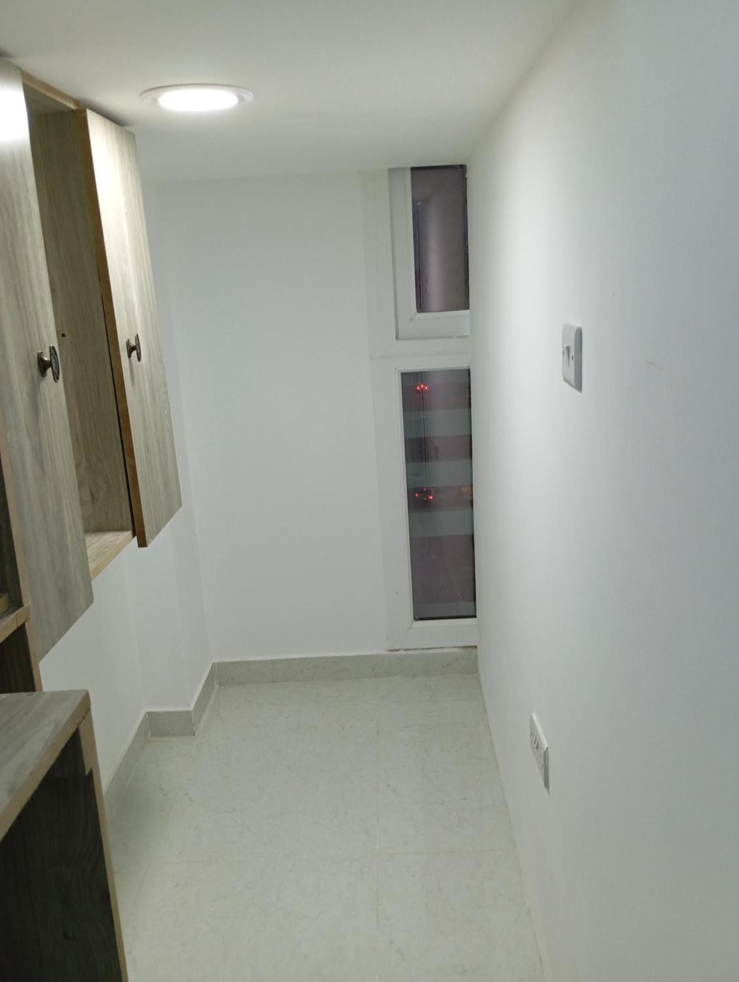 Capsule hotel Ask Homes Al Rigga Loft Beds *