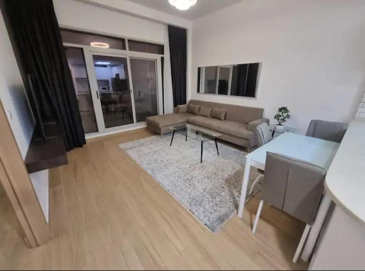 Apartamento 151 Jumeirah Gardens *