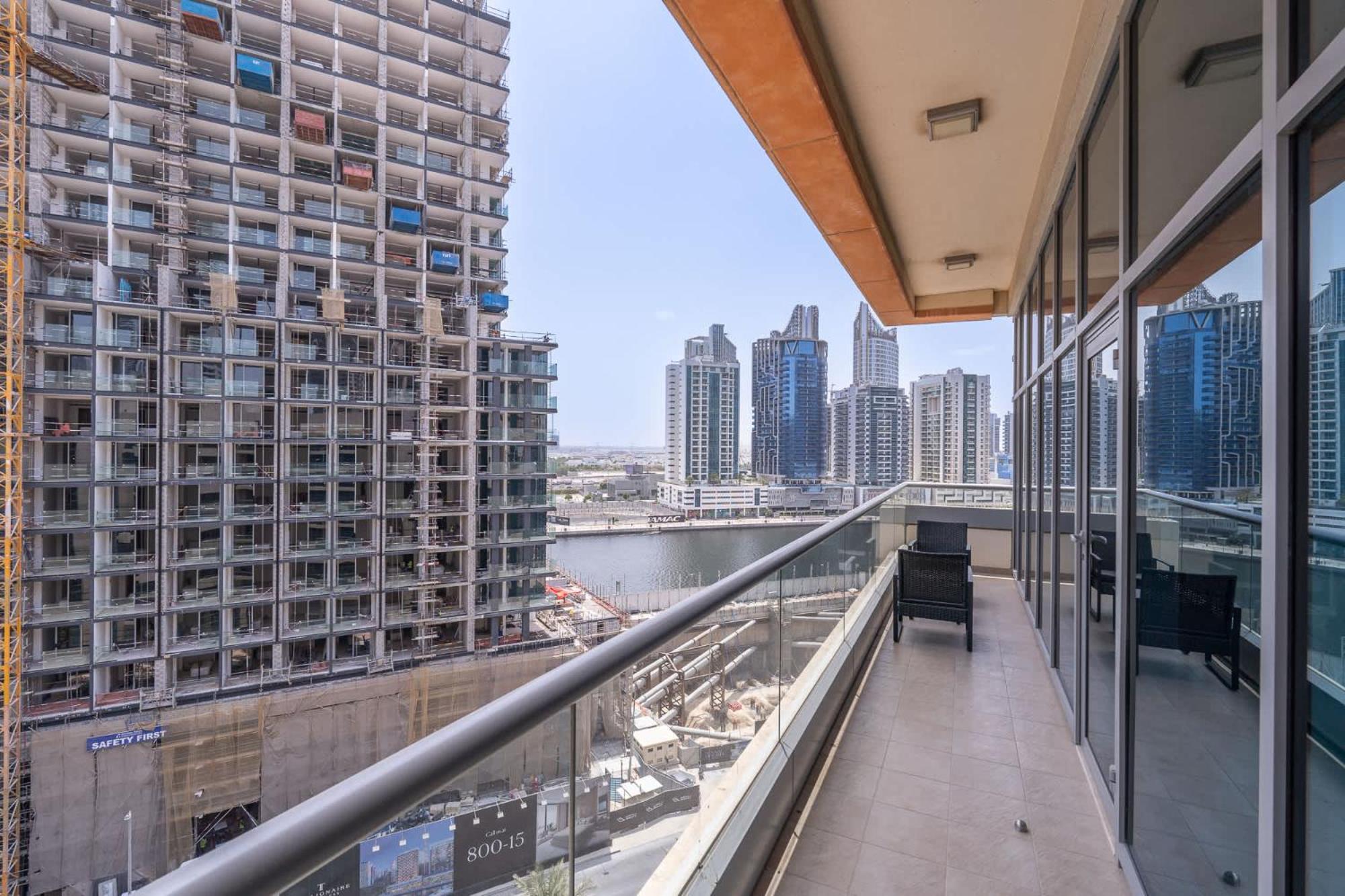 Dazzling In Business Bay With Stunning Views Apartment Dubai