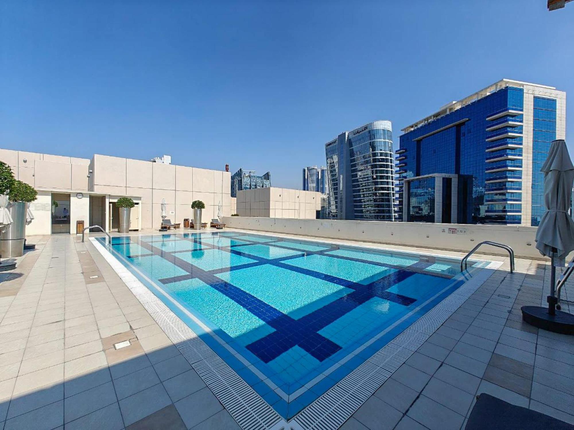 Apartment Dazzling In Business Bay With Stunning Views