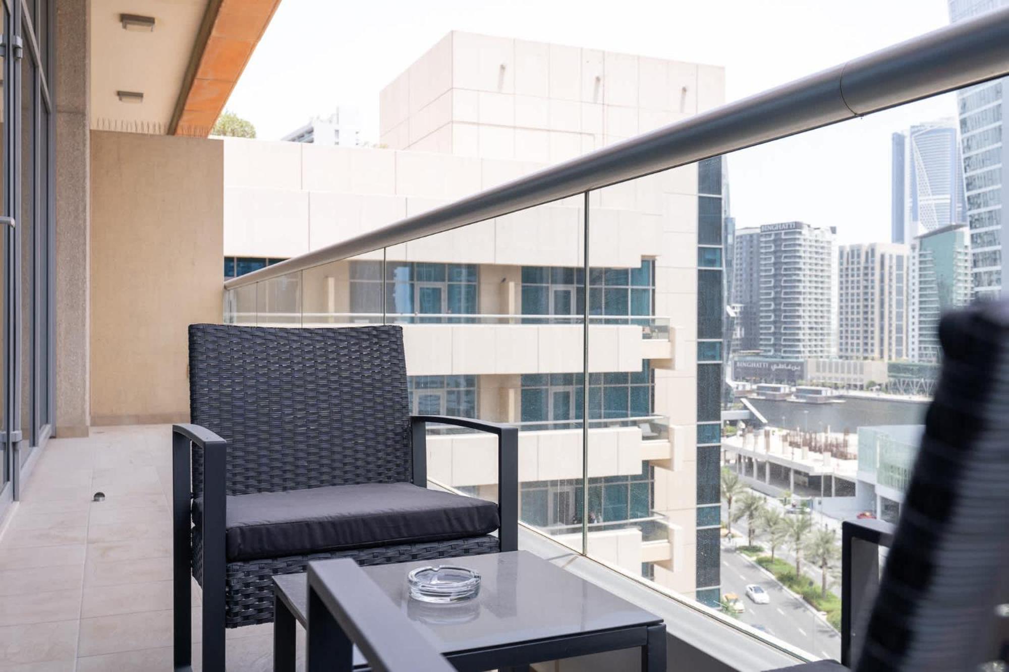 Dazzling In Business Bay With Stunning Views Apartment Dubai