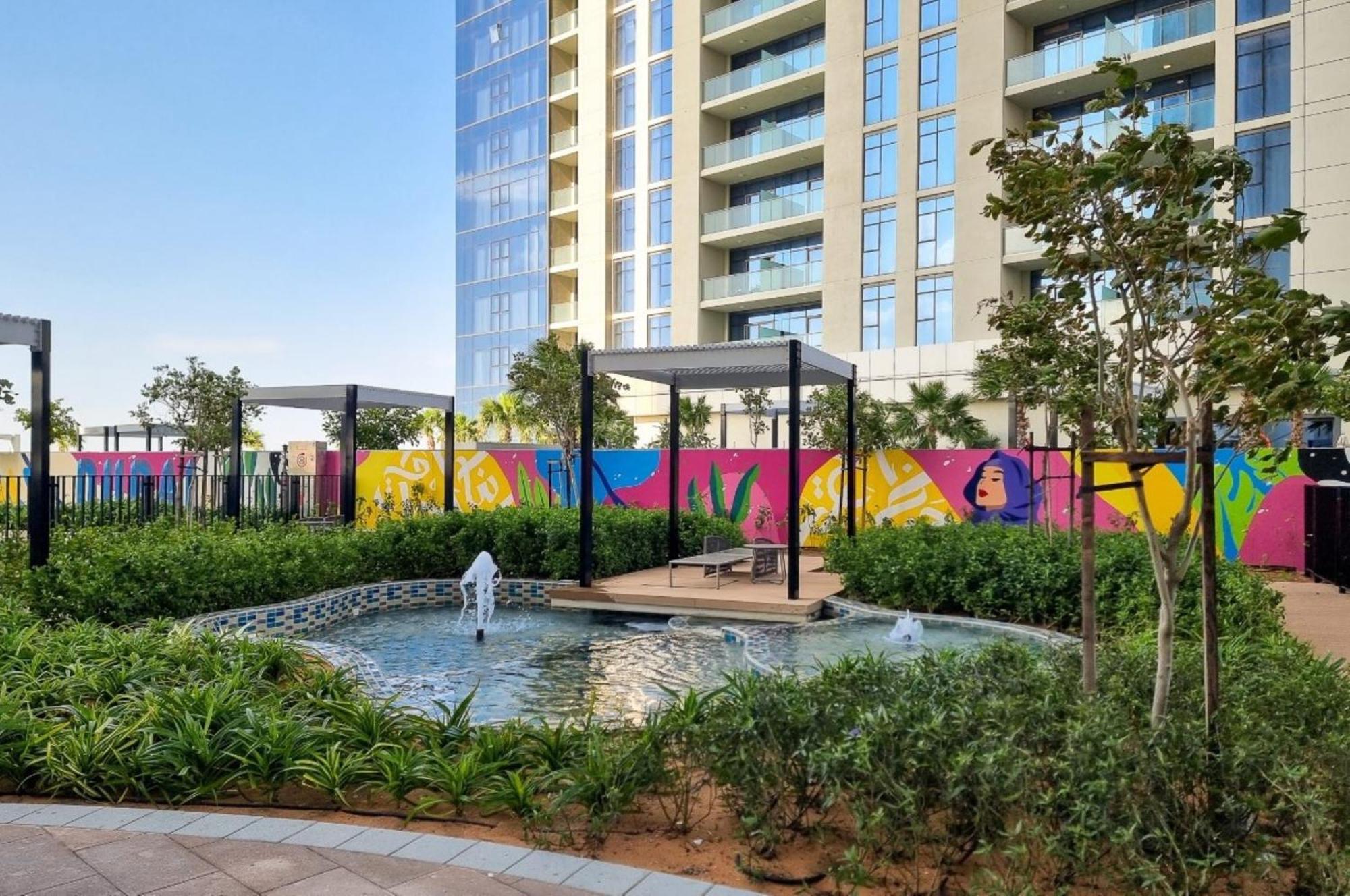 Exclusive Stylish 2br With Peaceful Views By Deluxe Homes