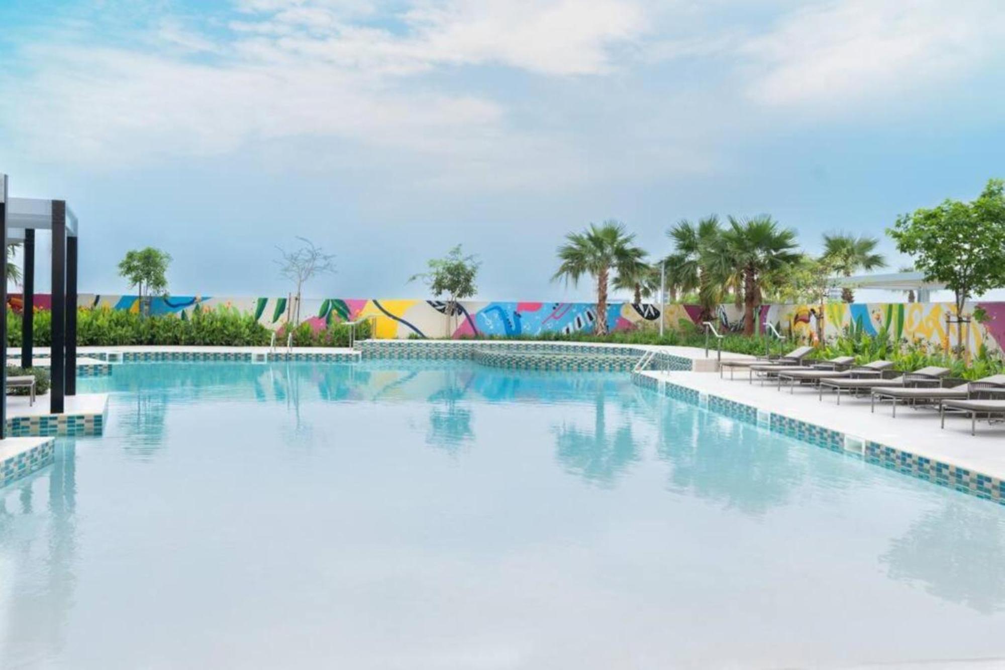 Exclusive Stylish 2br With Peaceful Views By Deluxe Homes Apartment