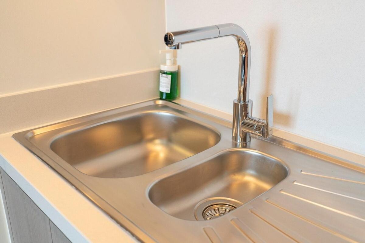 Gorgeous 2-bedroom In Downtown Dubai, Near Burj Khalifa! Daire