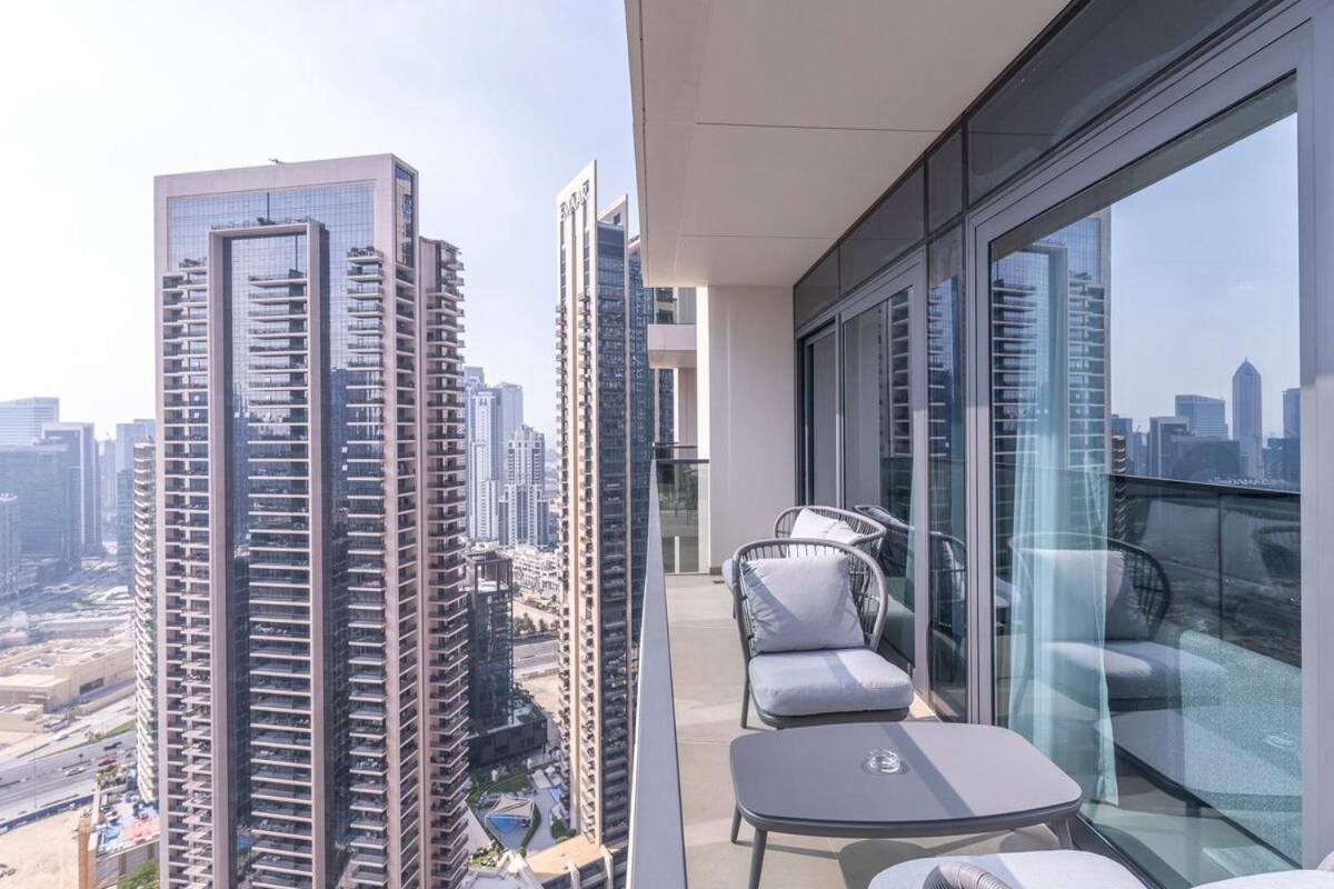 Gorgeous 2-bedroom In Downtown Dubai, Near Burj Khalifa! * Dubai