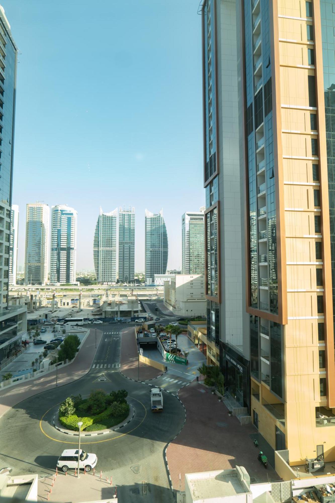 Elegant 1br With Breathtaking View In Marina Apartment Dubai