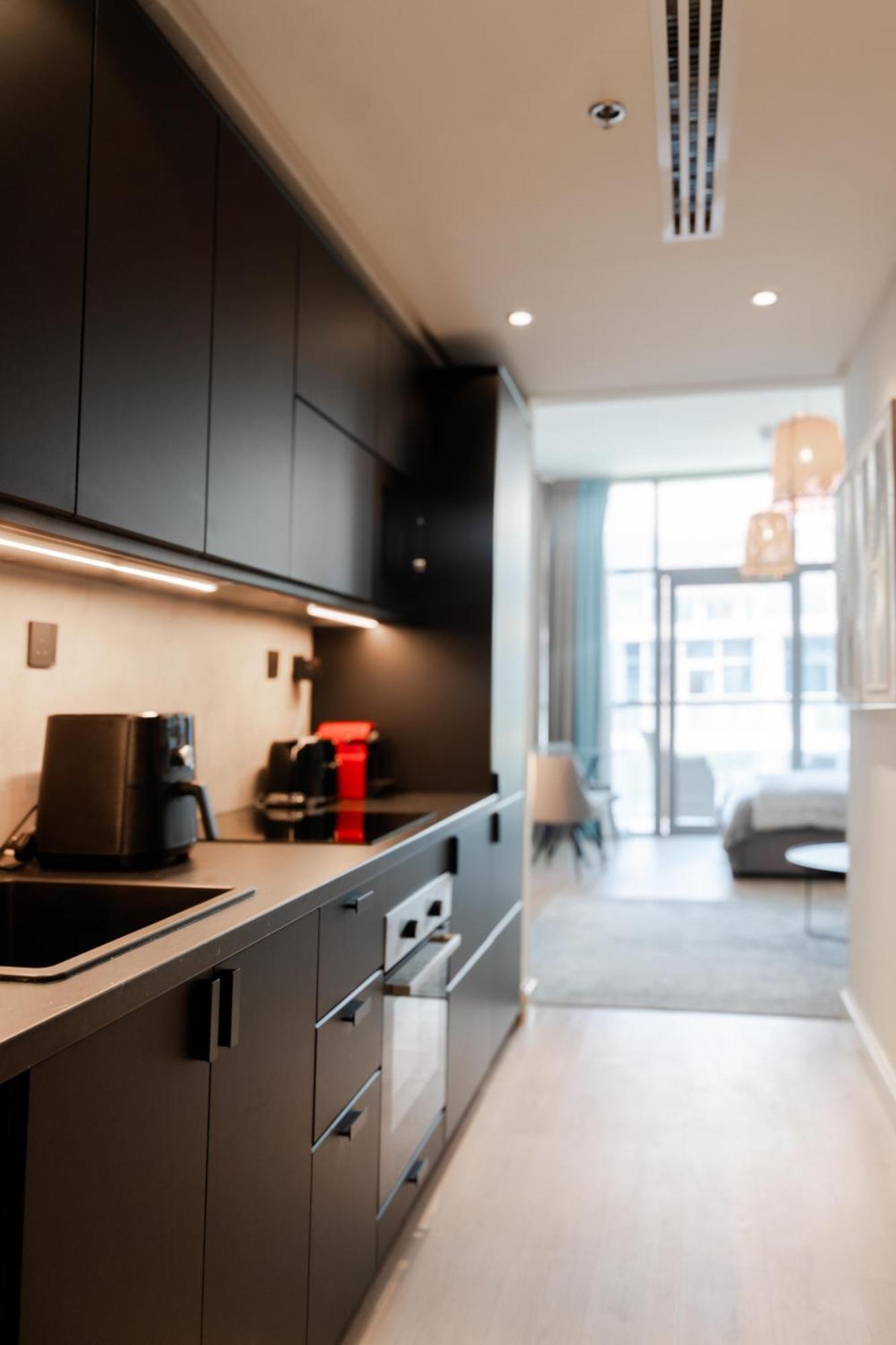 Golf Horizon, Golf Town - - Allsopp & Allsopp Apartment Dubai