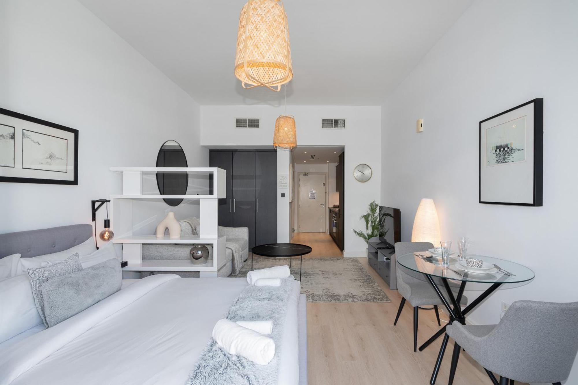 Golf Horizon, Golf Town - - Allsopp & Allsopp