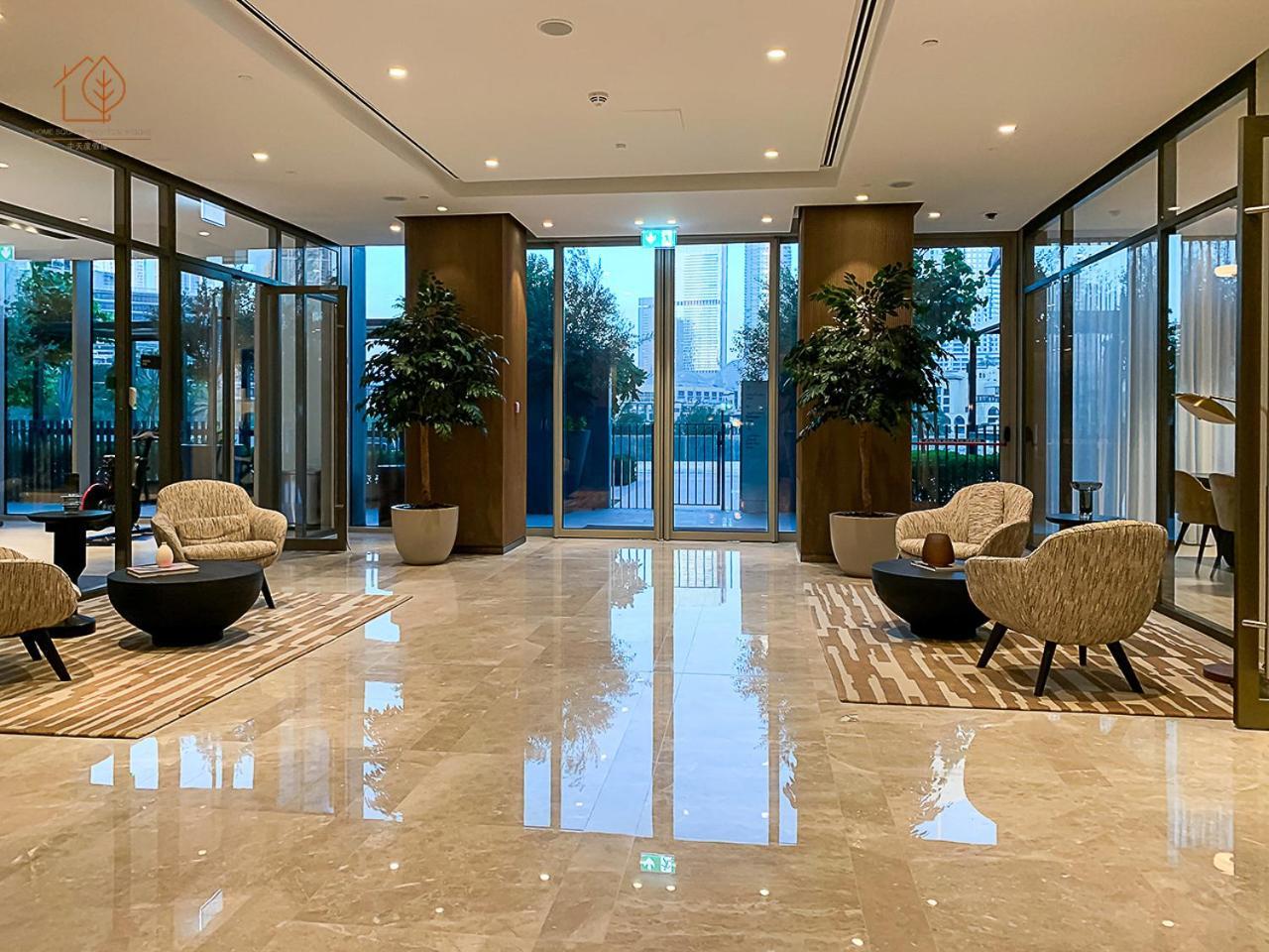 Luxury With Views Near Mall 196gr-1 Apartment