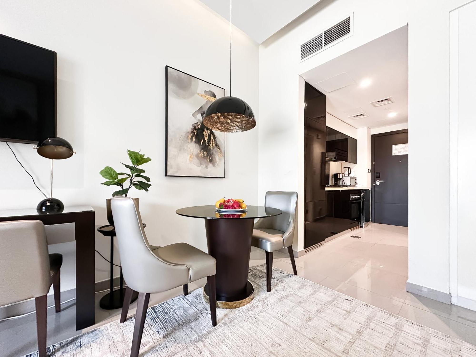 Unparalleled Splendor - Luxe In Business Bay