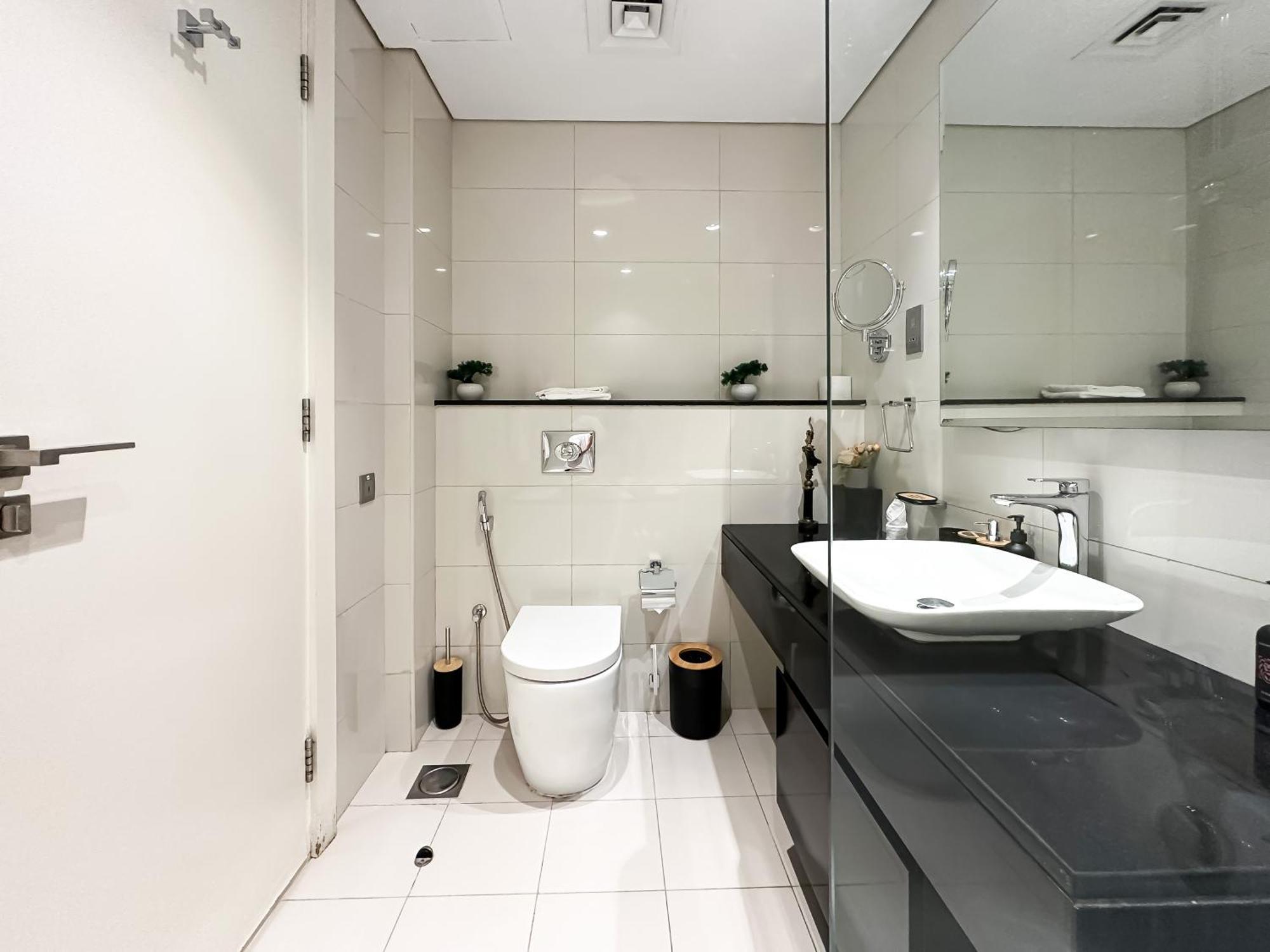 Apartment Unparalleled Splendor - Luxe In Business Bay Dubai