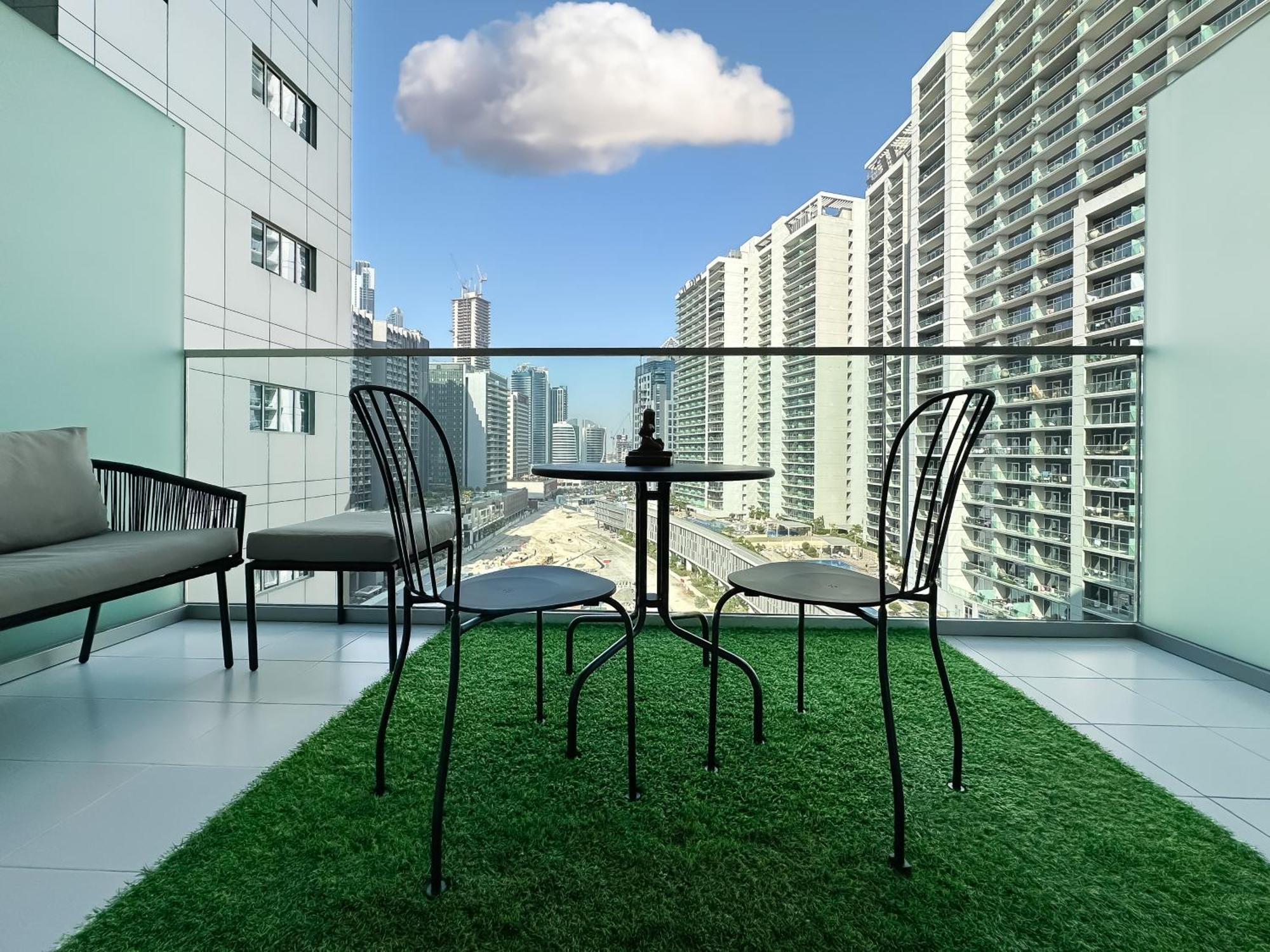 Unparalleled Splendor - Luxe In Business Bay Dubai